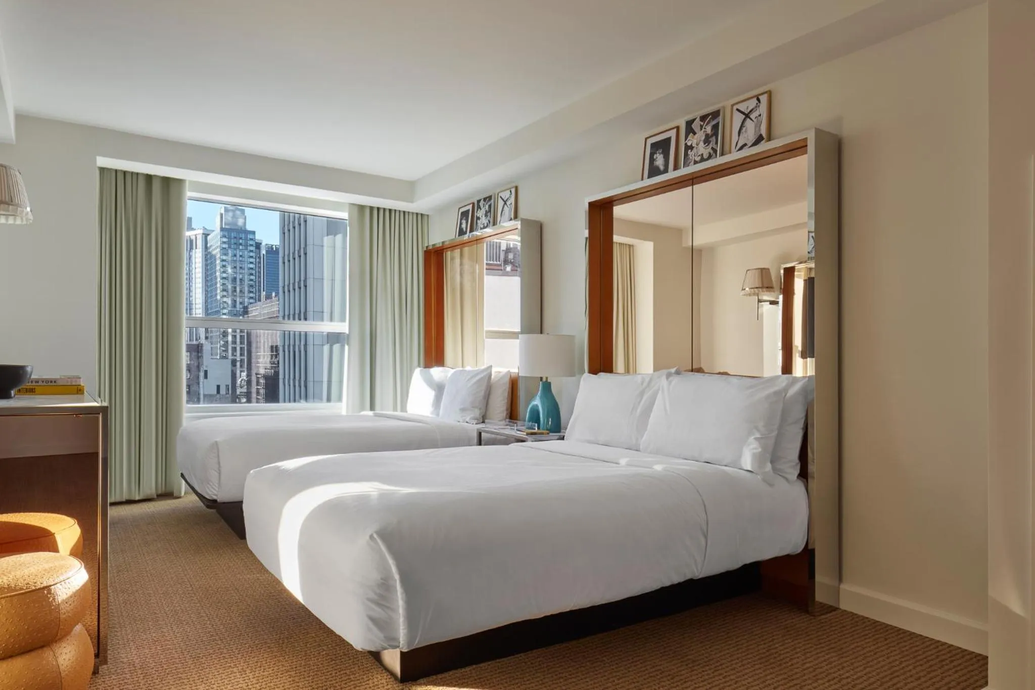 Bedroom, Bed in Hotel Park Ave NYC
