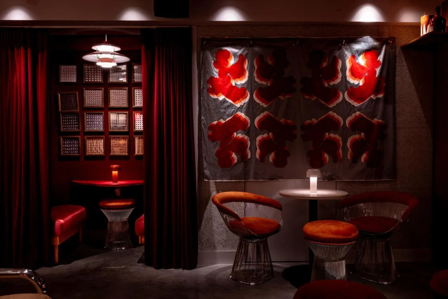 Lounge or bar in Hotel Park Ave NYC