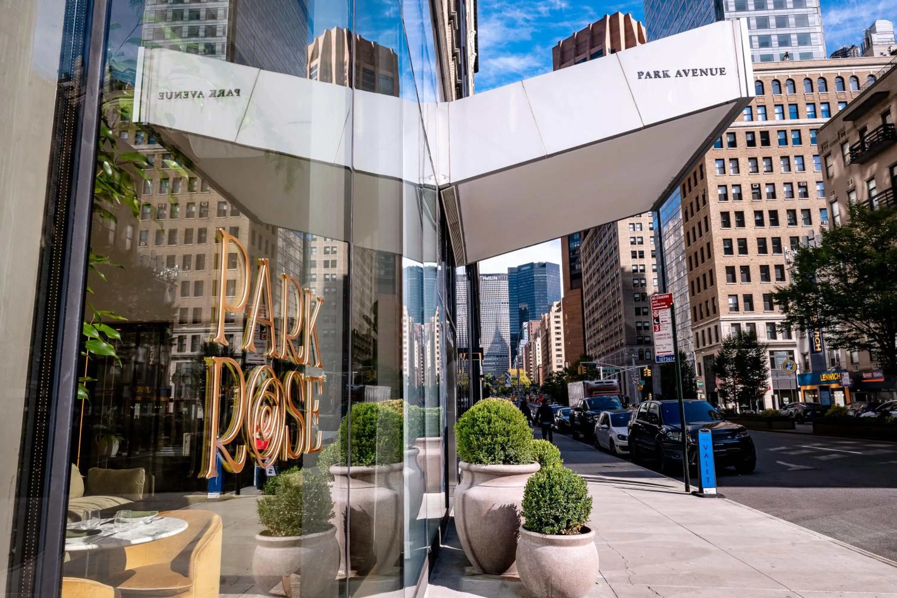 Restaurant/places to eat in Hotel Park Ave NYC