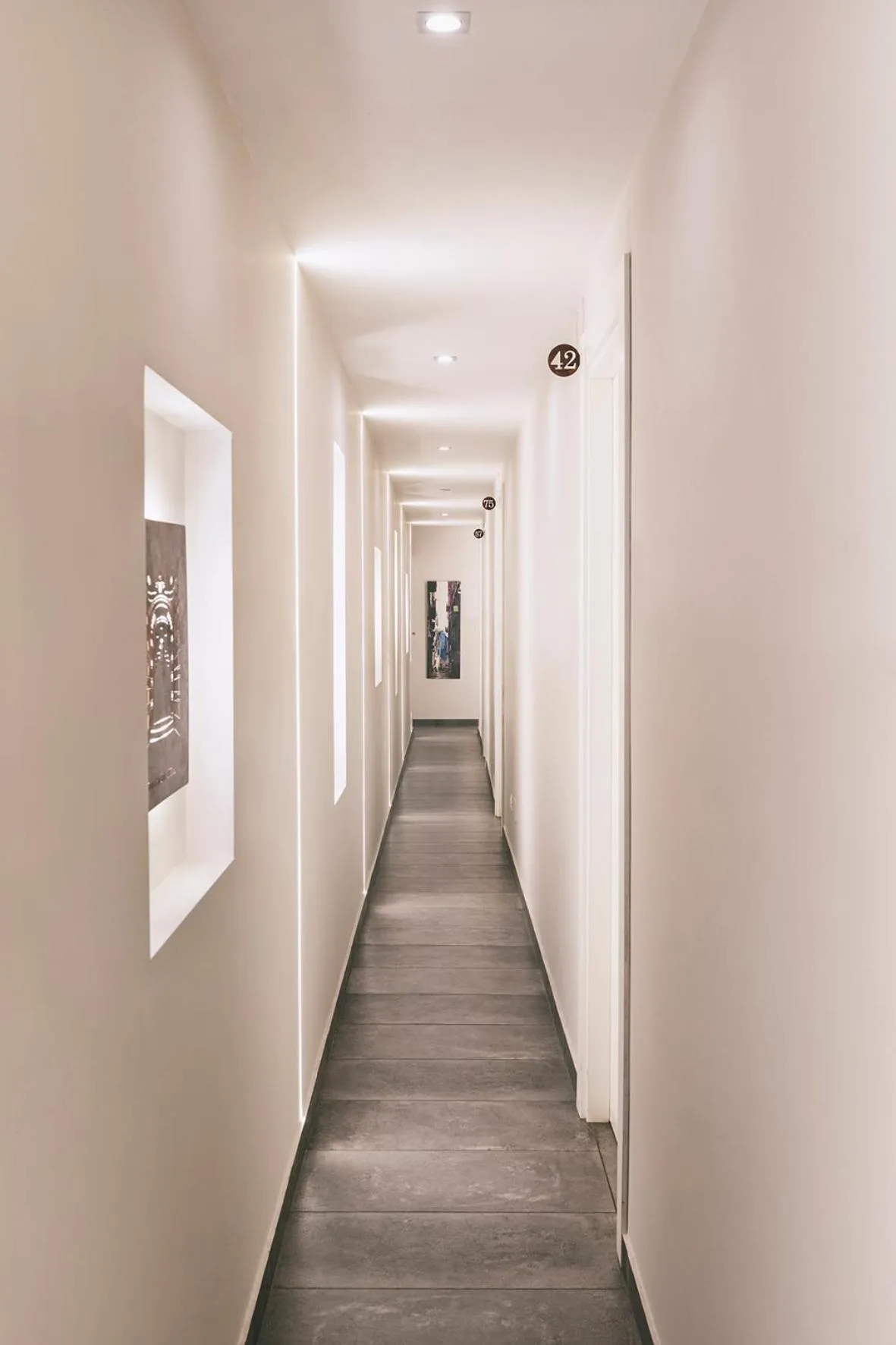 Decorative detail in La Smorfia