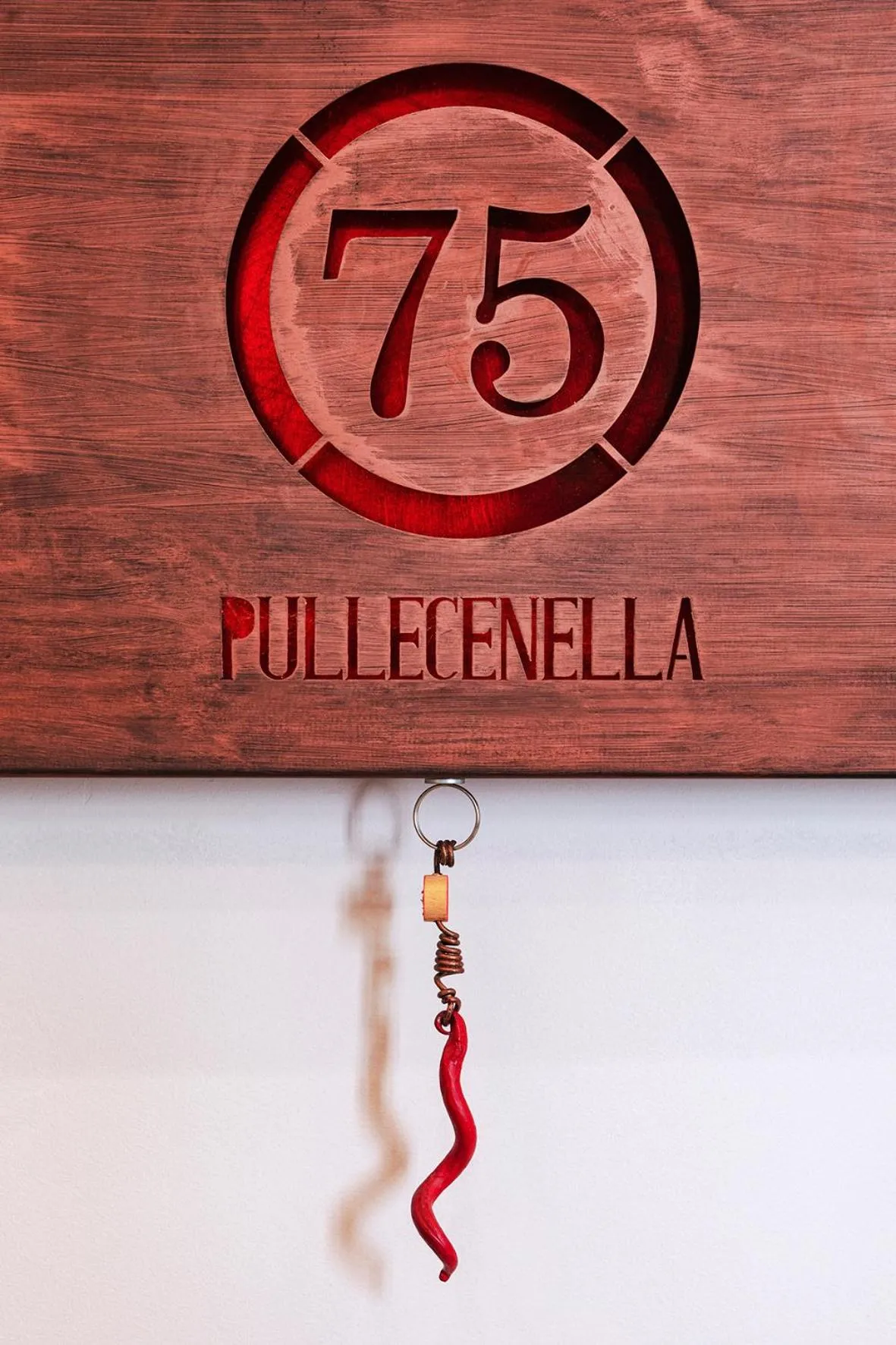 Decorative detail in La Smorfia