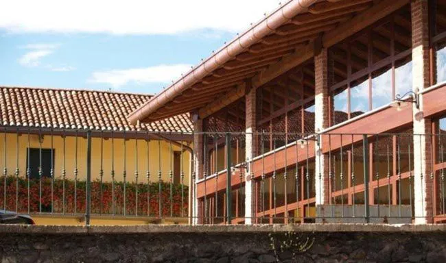 Property building in Hotel Locanda dell'Oca Bianca