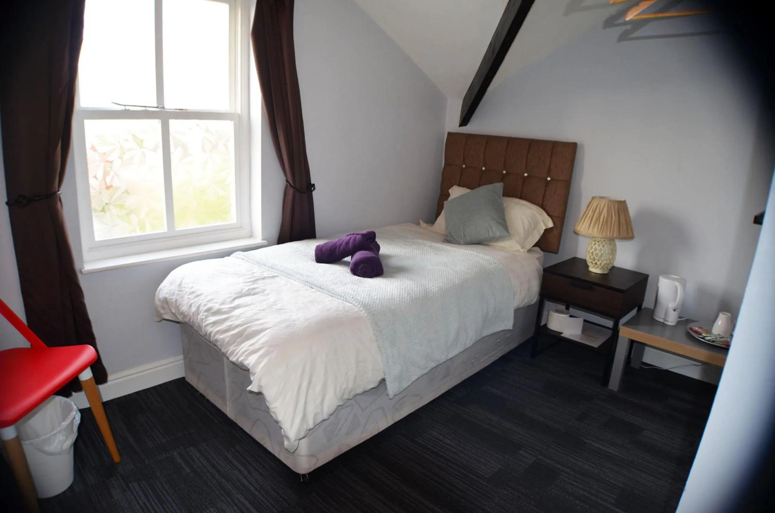 Bedroom, Bed in Queens Guesthouse Manchester