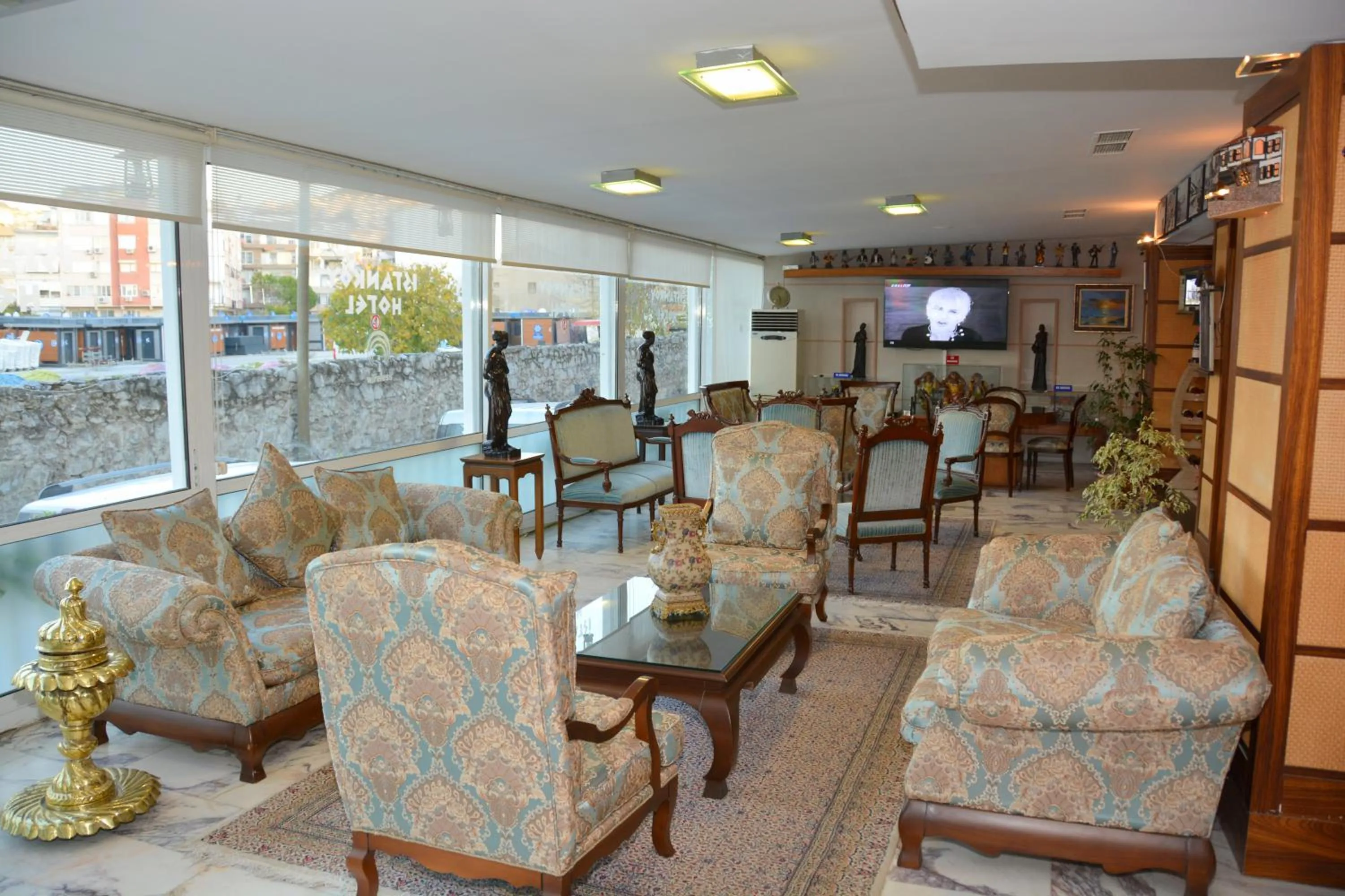 Lobby or reception in Istankoy Hotel