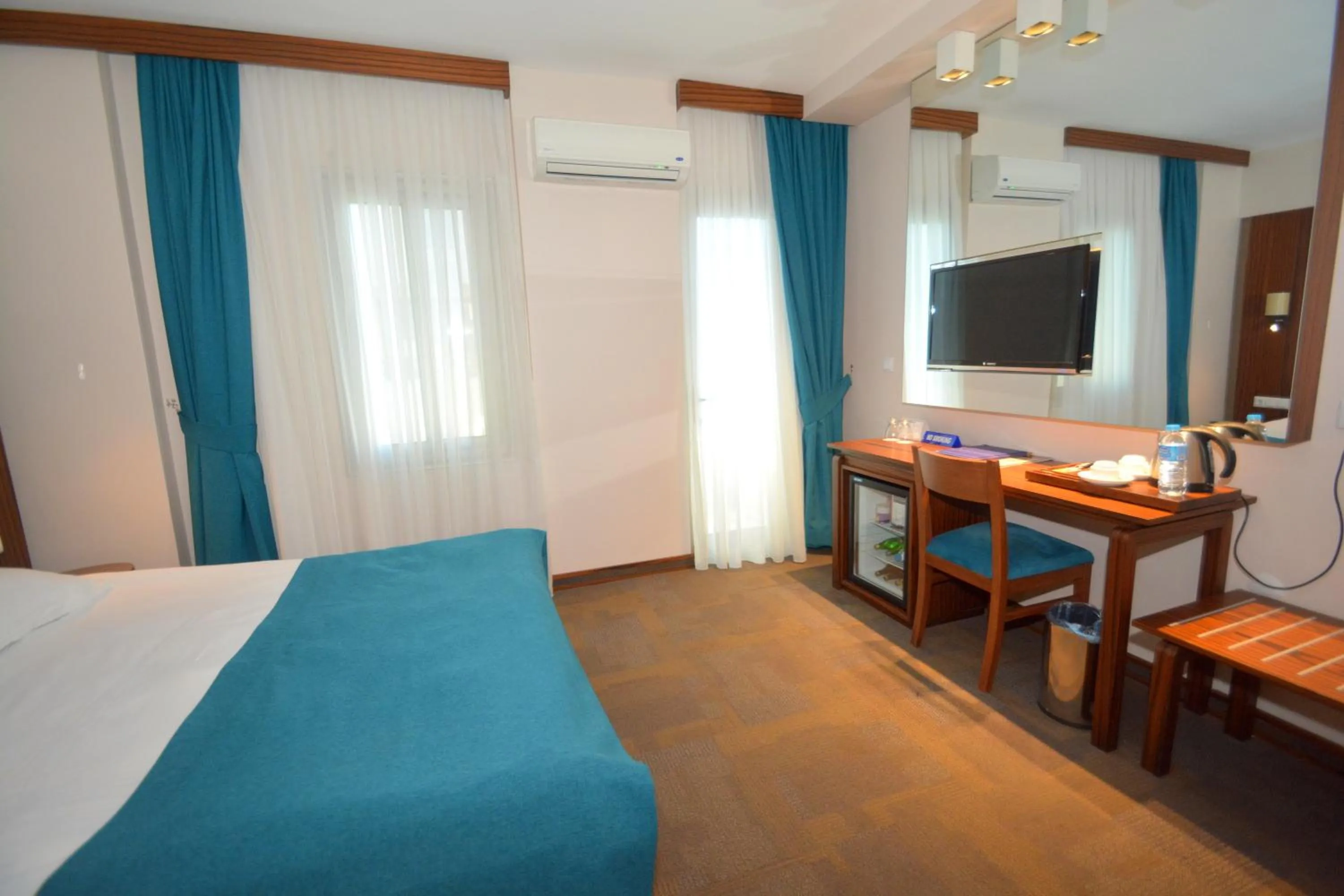 Bedroom, Bed in Istankoy Hotel