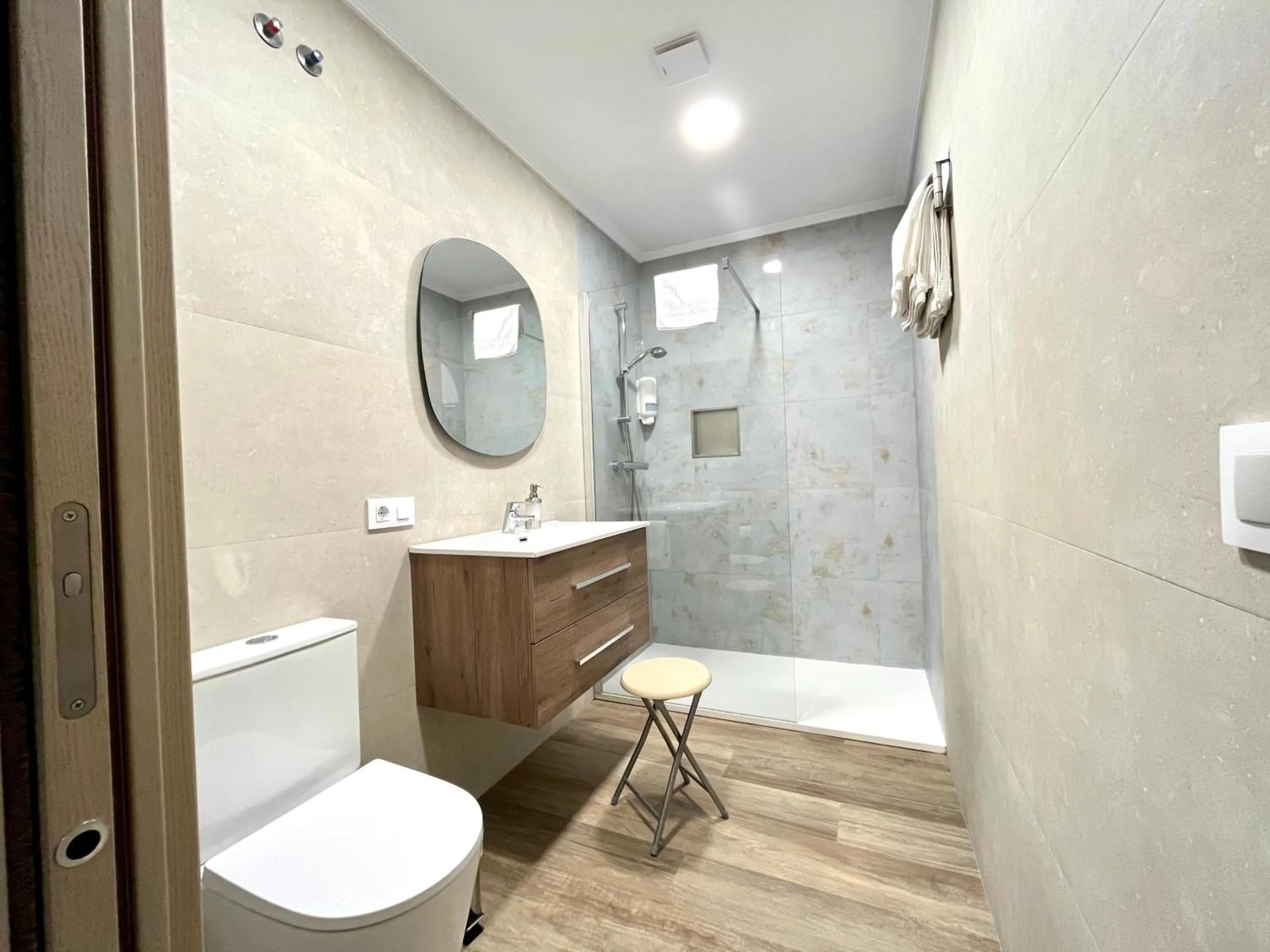 Apartamentos Valbuena