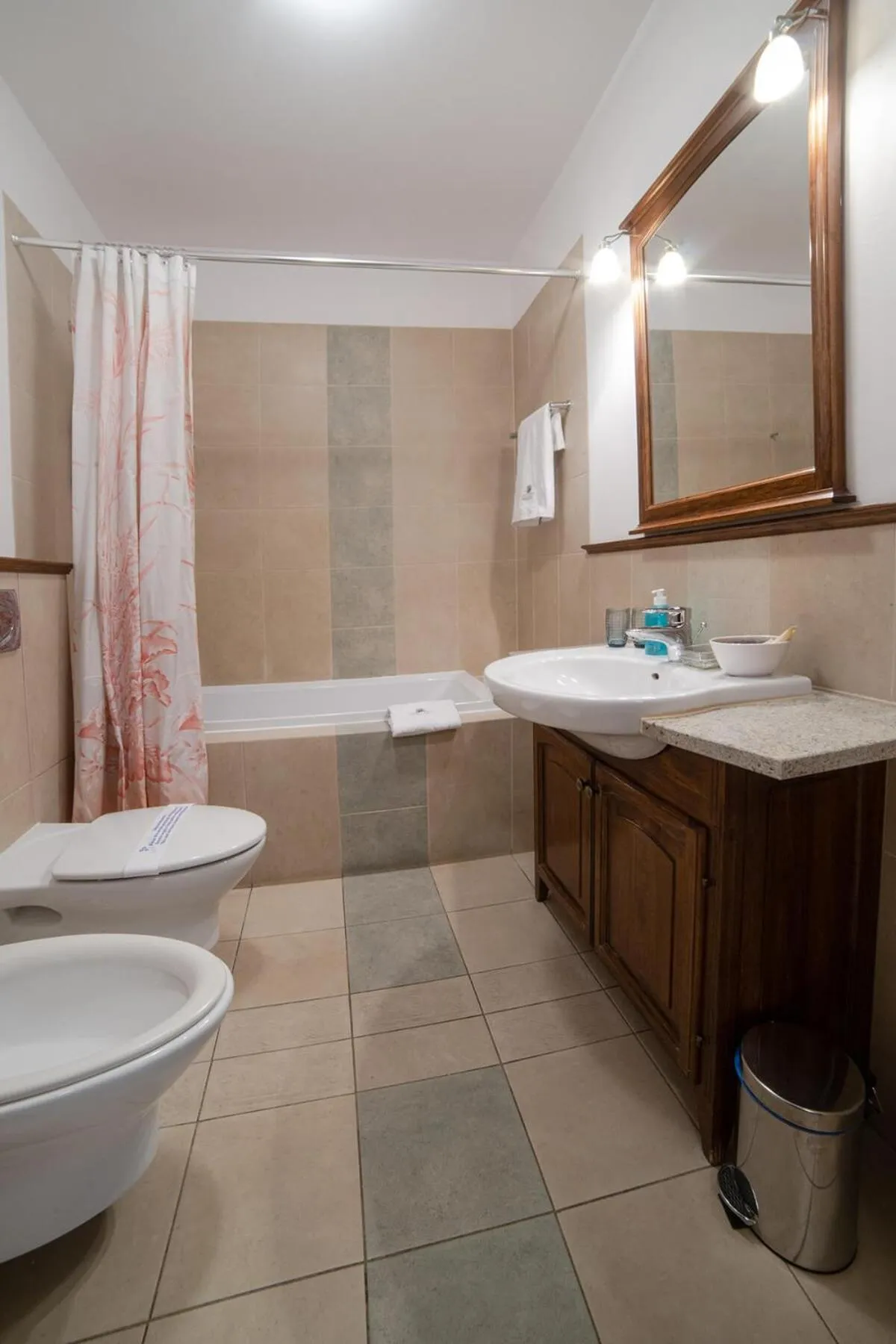 Bathroom in Aparthotel Hornigold "W Zielonej Kamienicy"