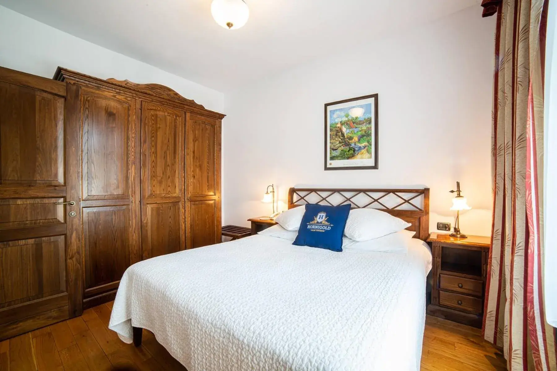 Deluxe Double Room in Aparthotel Hornigold "W Zielonej Kamienicy" Deluxe Double Room in Aparthotel Hornigold "W Zielonej Kamienicy"