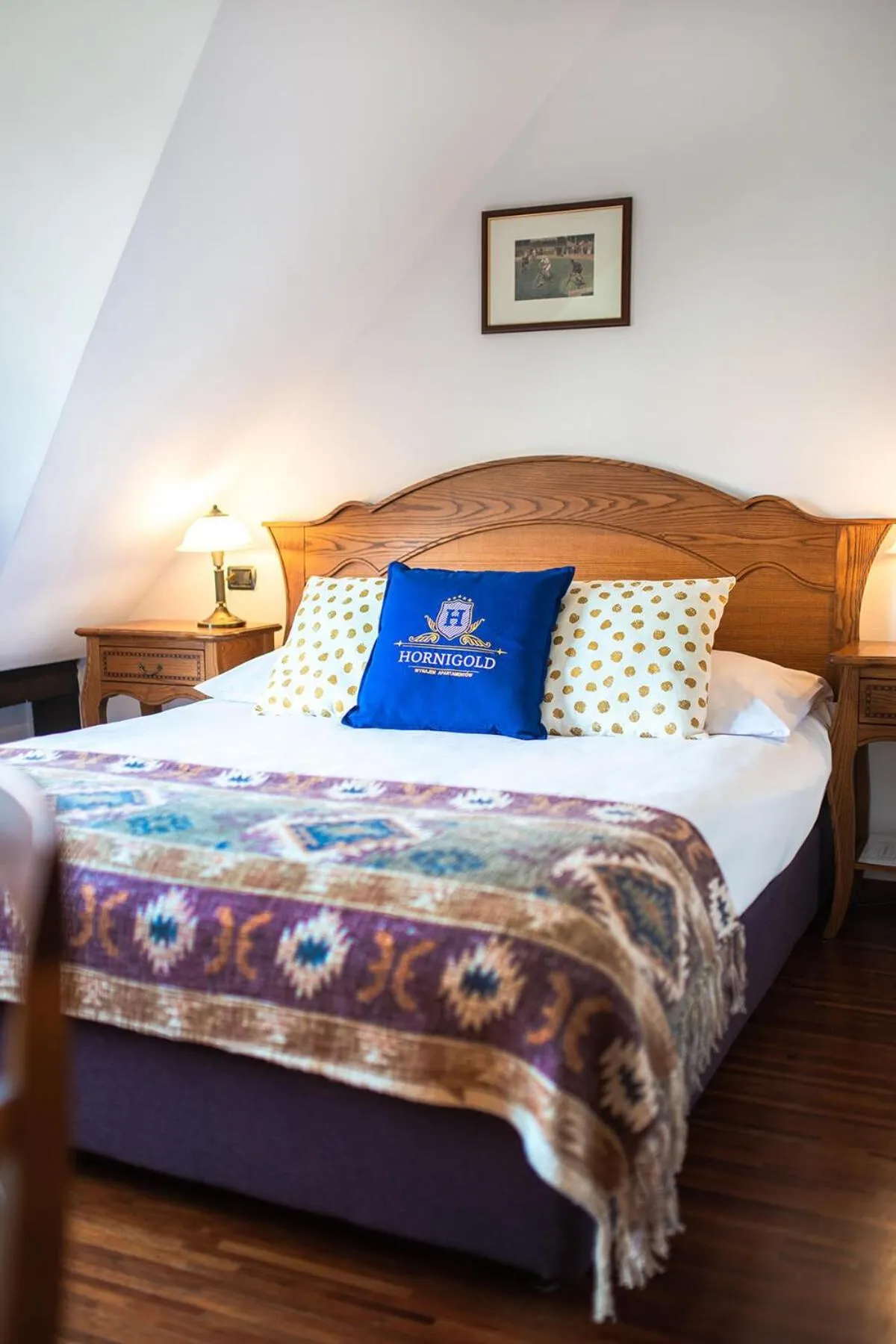 Bed in Aparthotel Hornigold "W Zielonej Kamienicy"