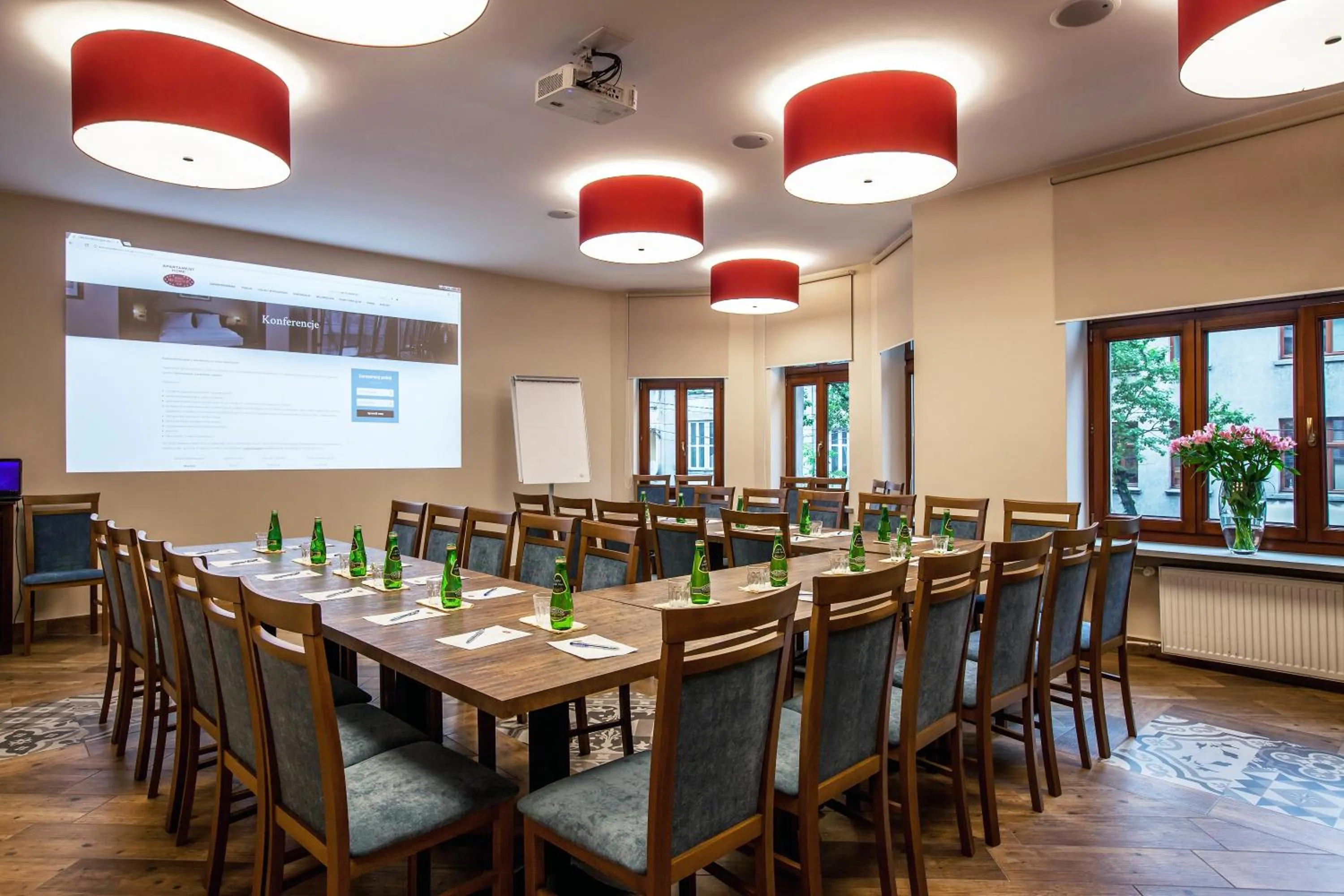 Meeting/conference room in Aparthotel Hornigold "W Zielonej Kamienicy"