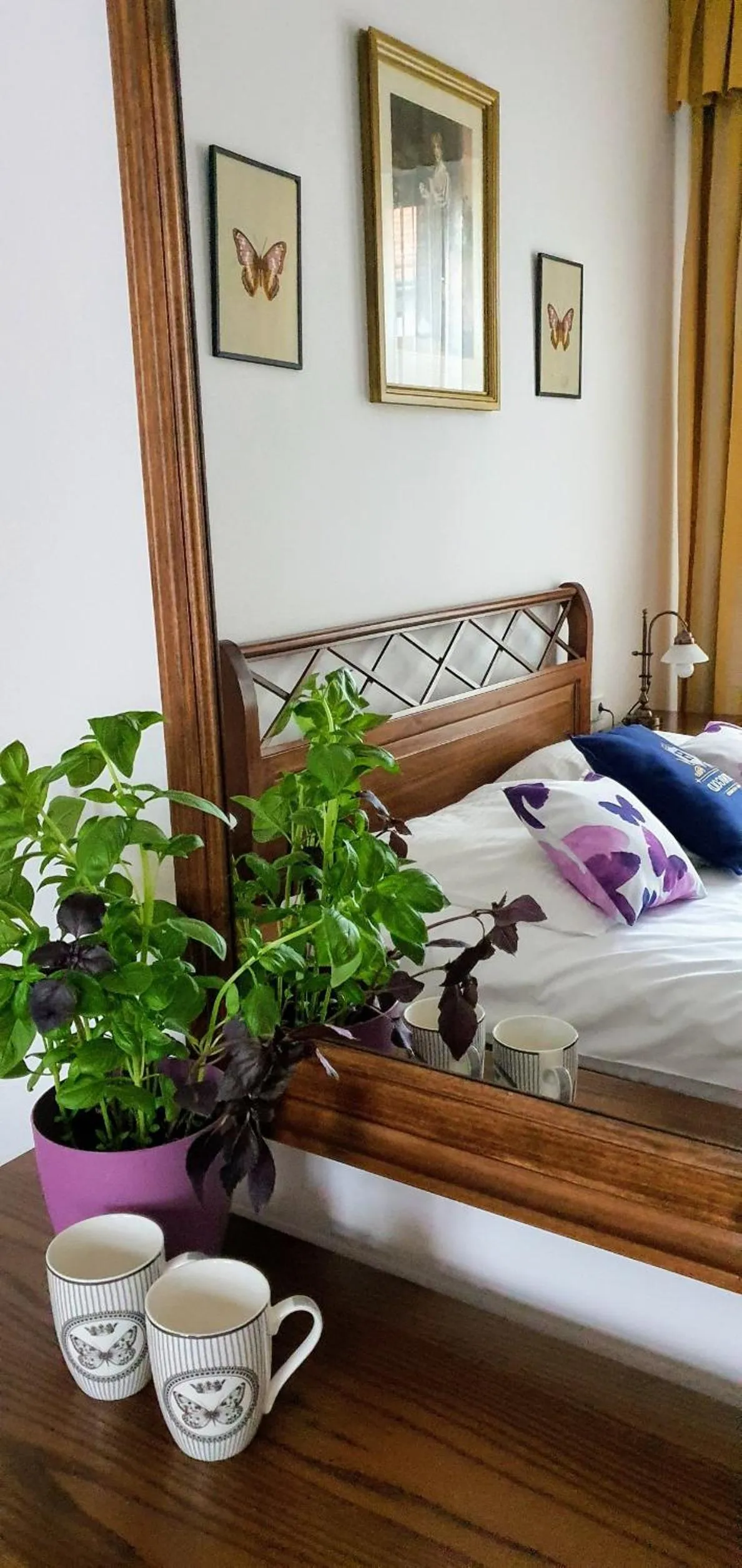 Decorative detail, Bed in Aparthotel Hornigold "W Zielonej Kamienicy"