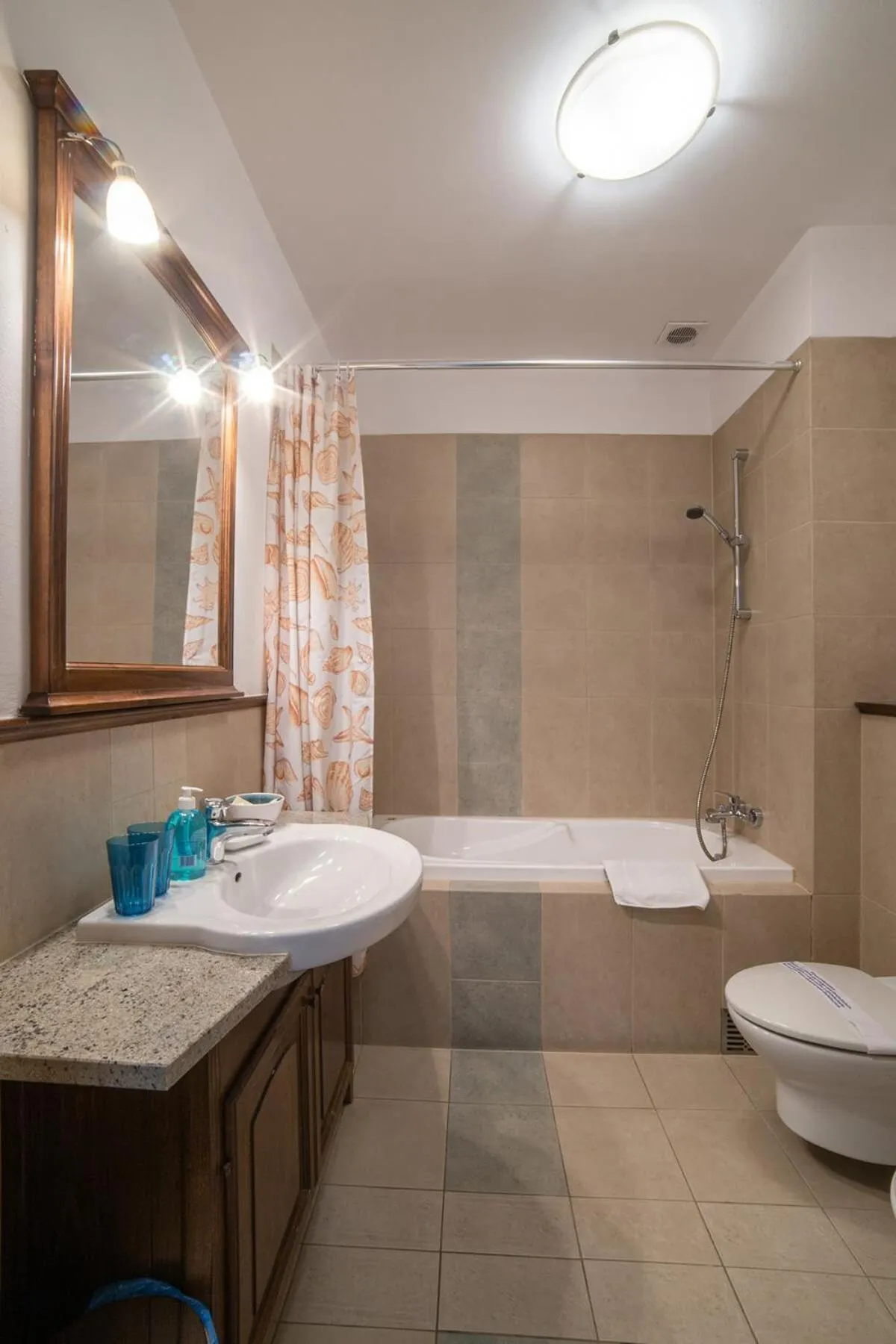 Bath in Aparthotel Hornigold "W Zielonej Kamienicy"