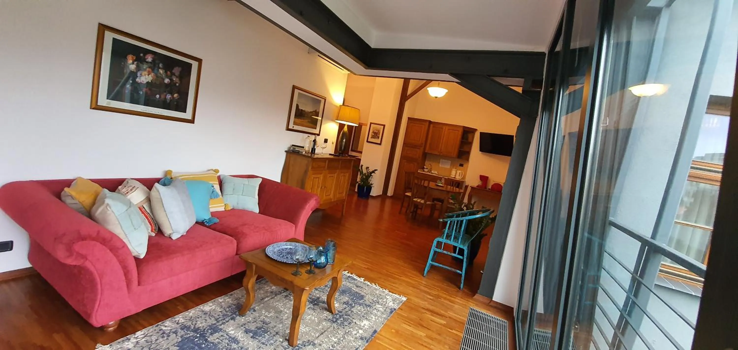 Photo of the whole room in Aparthotel Hornigold "W Zielonej Kamienicy"