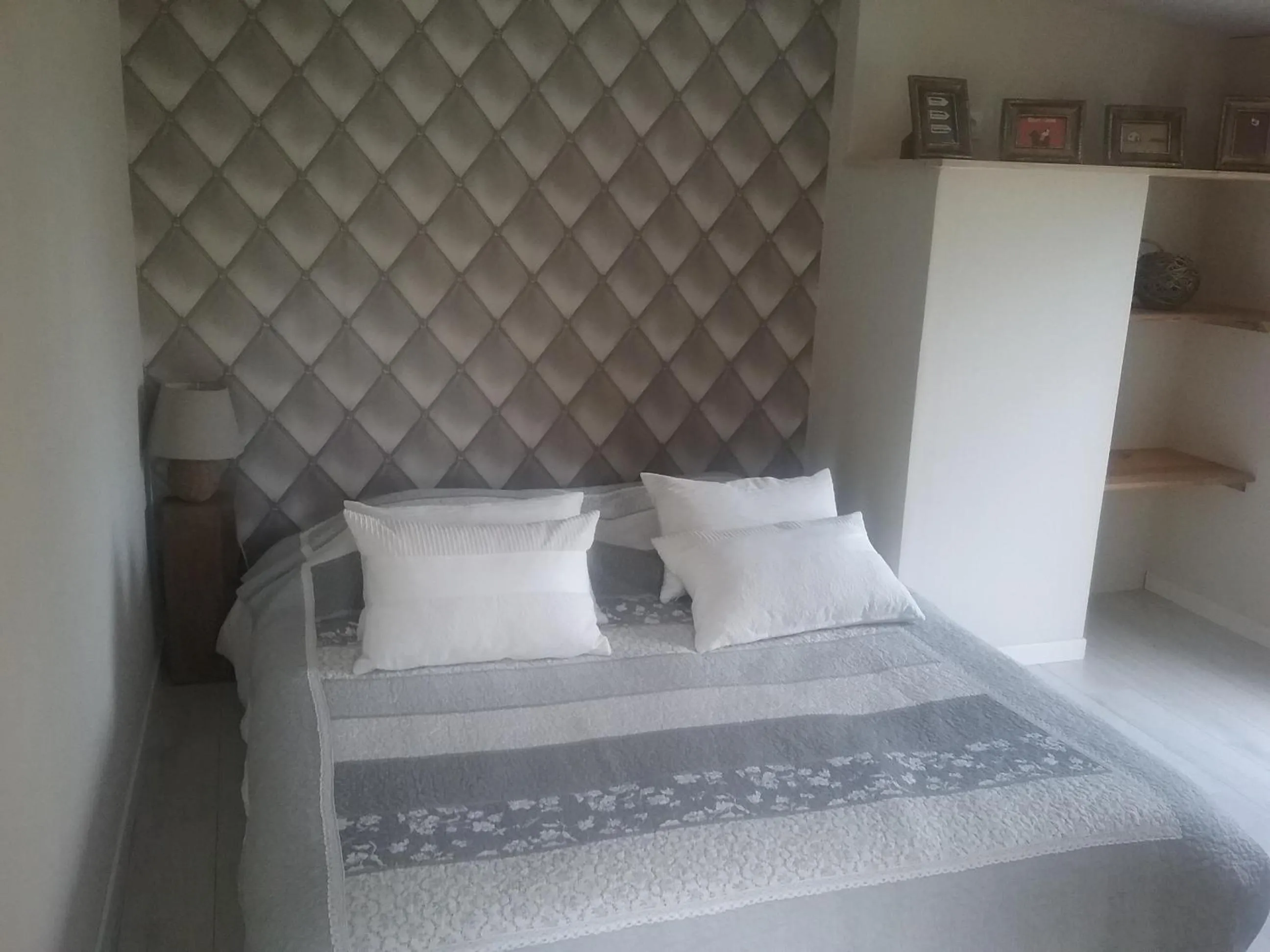 Photo of the whole room, Bed in B&B Le verger