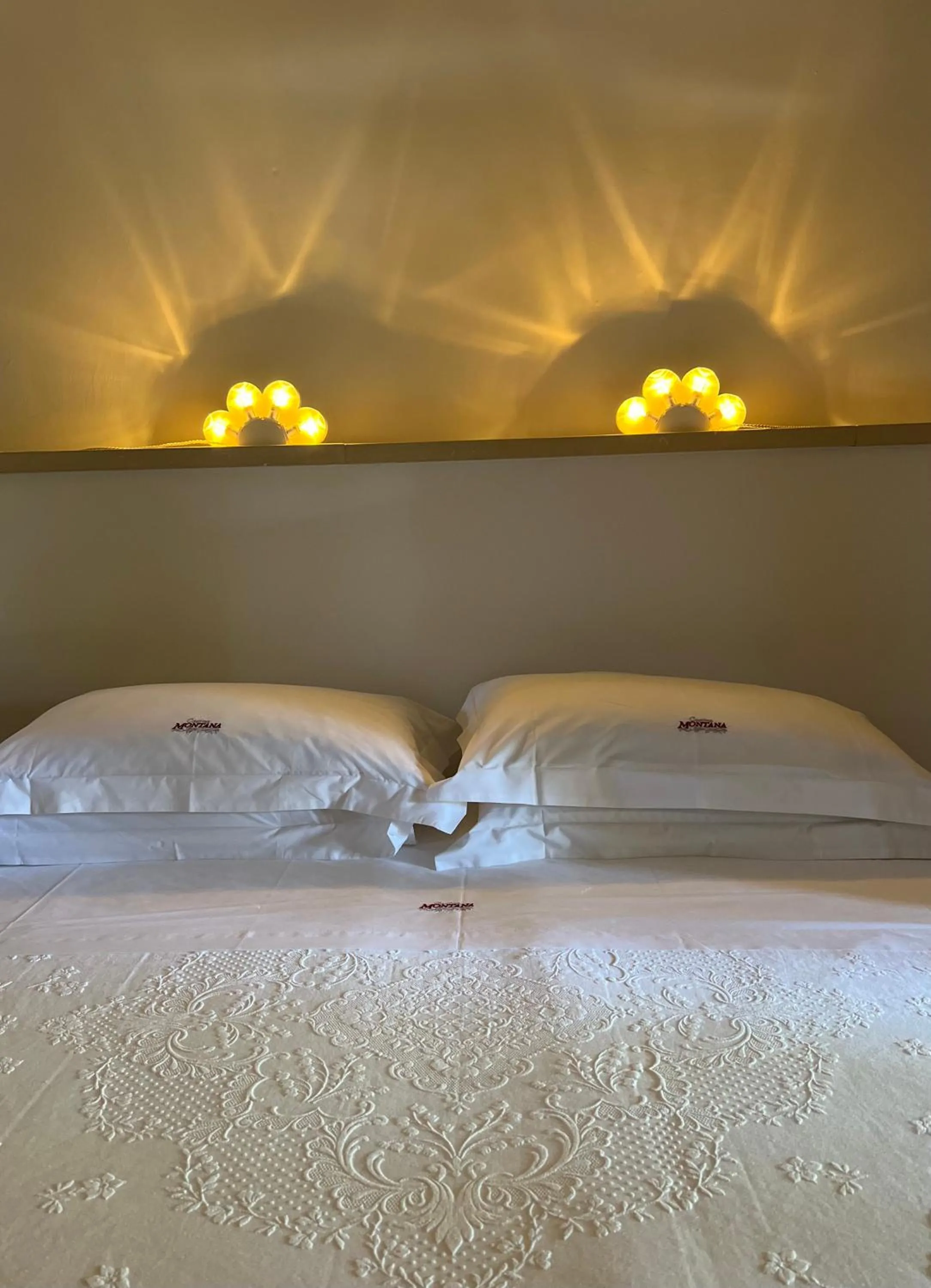 Deluxe Triple Room in Masseria Casina Montana