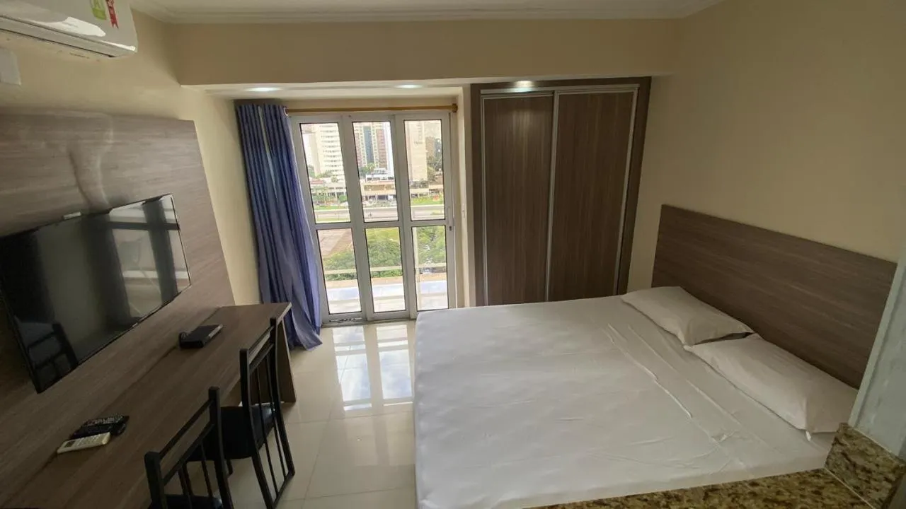 Landmark view, Bed in Apart Hotel Garvey - Ciany Monteiro