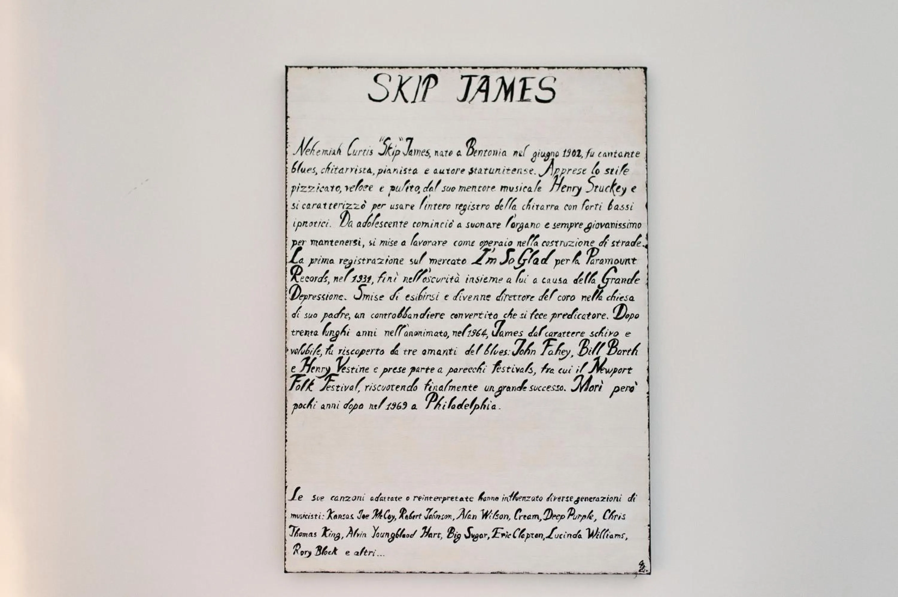 Text overlay in Bed & Blues