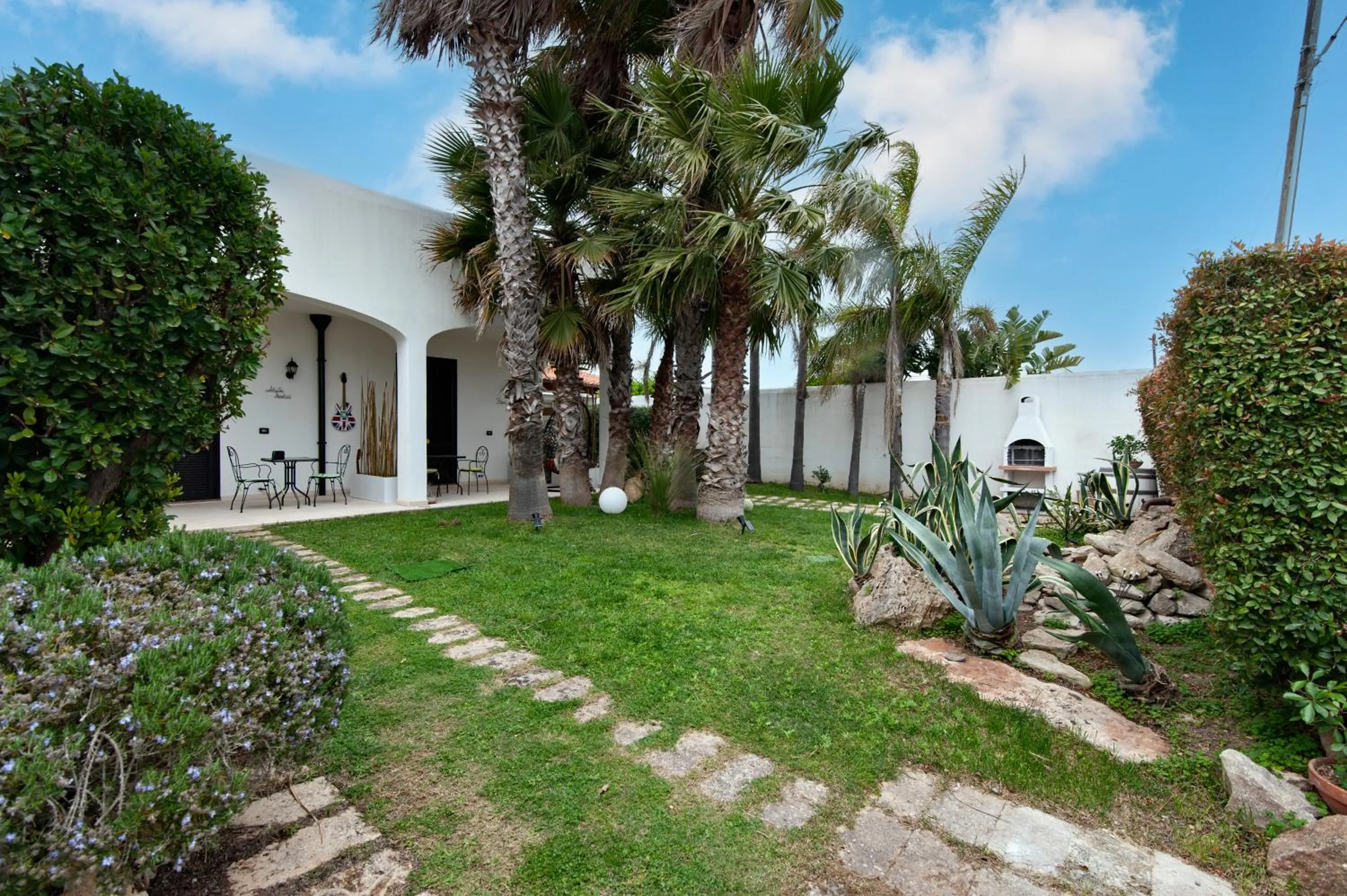 Garden in Bed & Blues