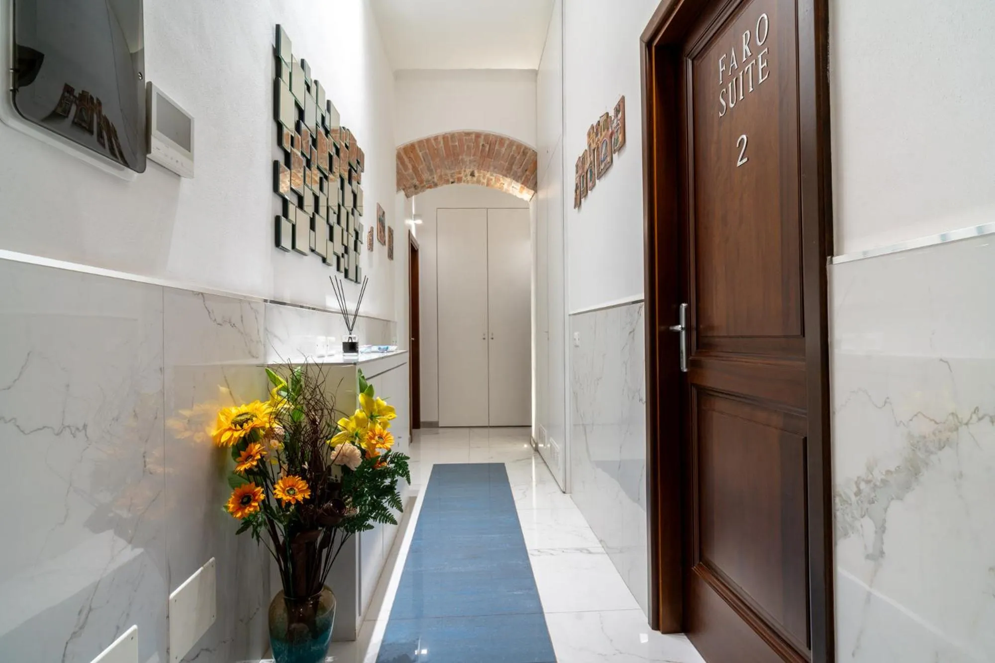 Teresa Rooms & Suites