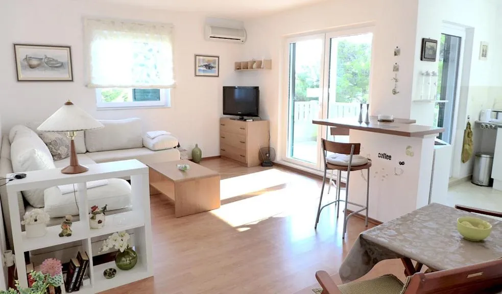 Apartman Castil