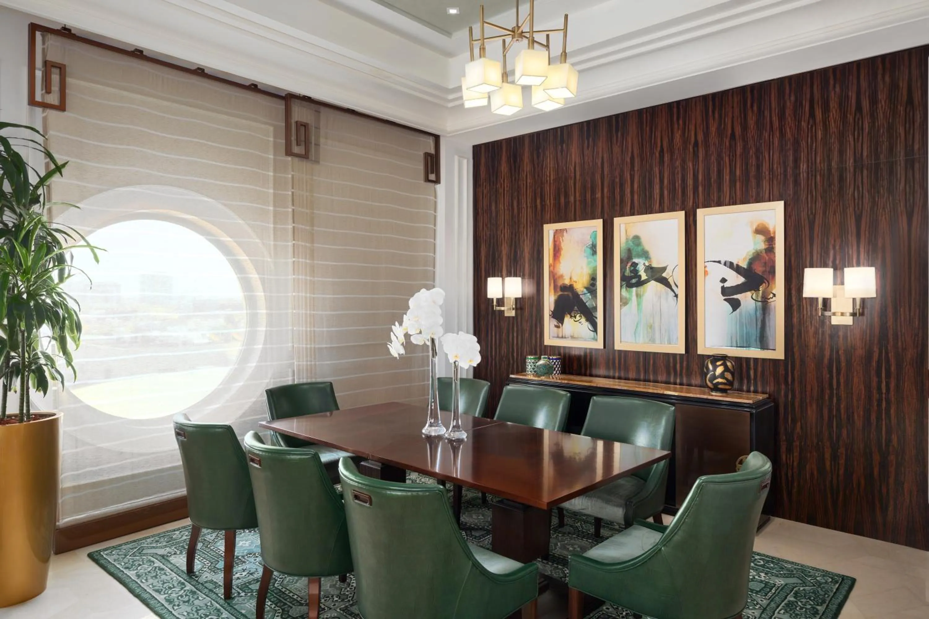 Dining area in The Hotel Galleria Jeddah, Curio Collection by Hilton