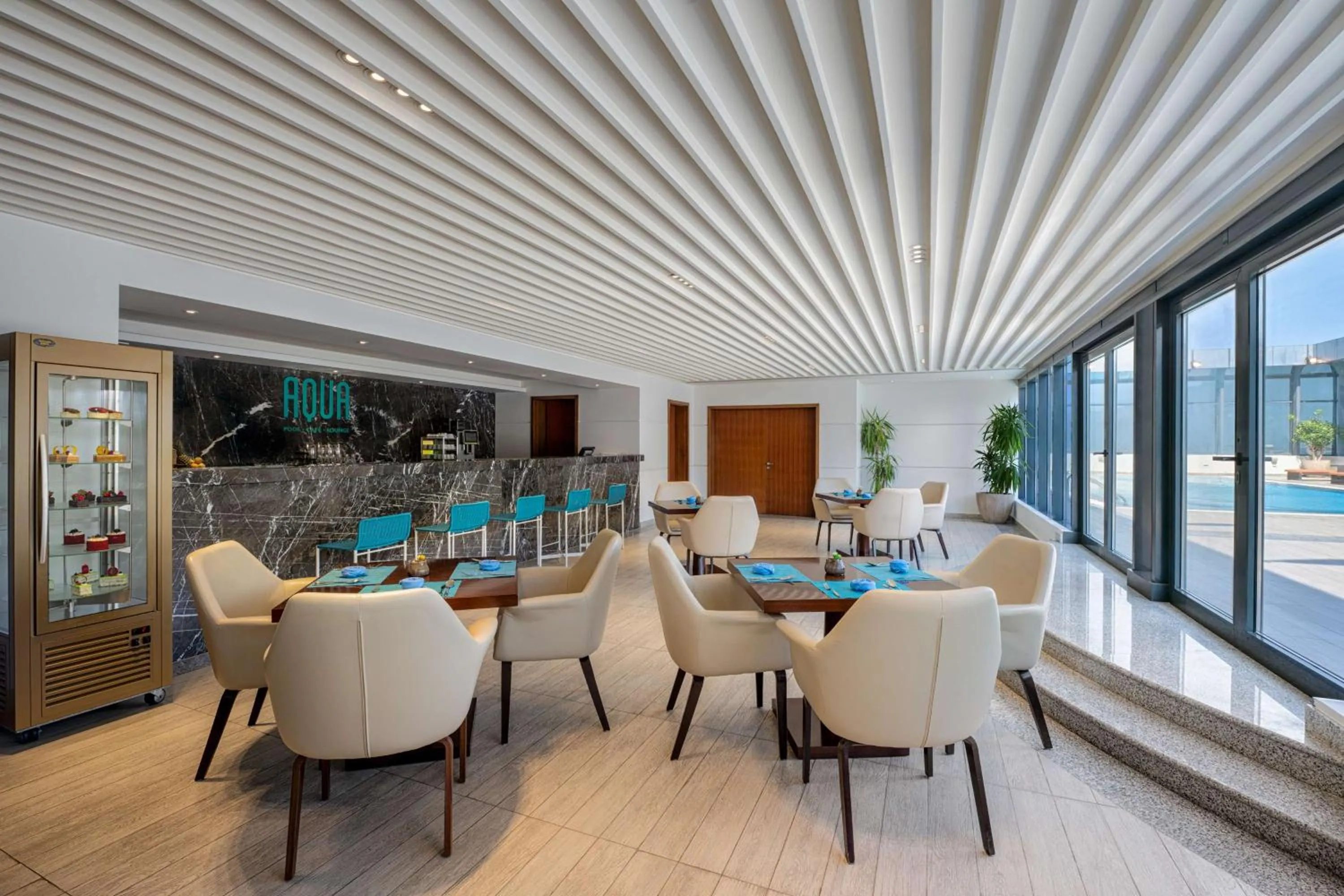 Restaurant/places to eat in The Hotel Galleria Jeddah, Curio Collection by Hilton