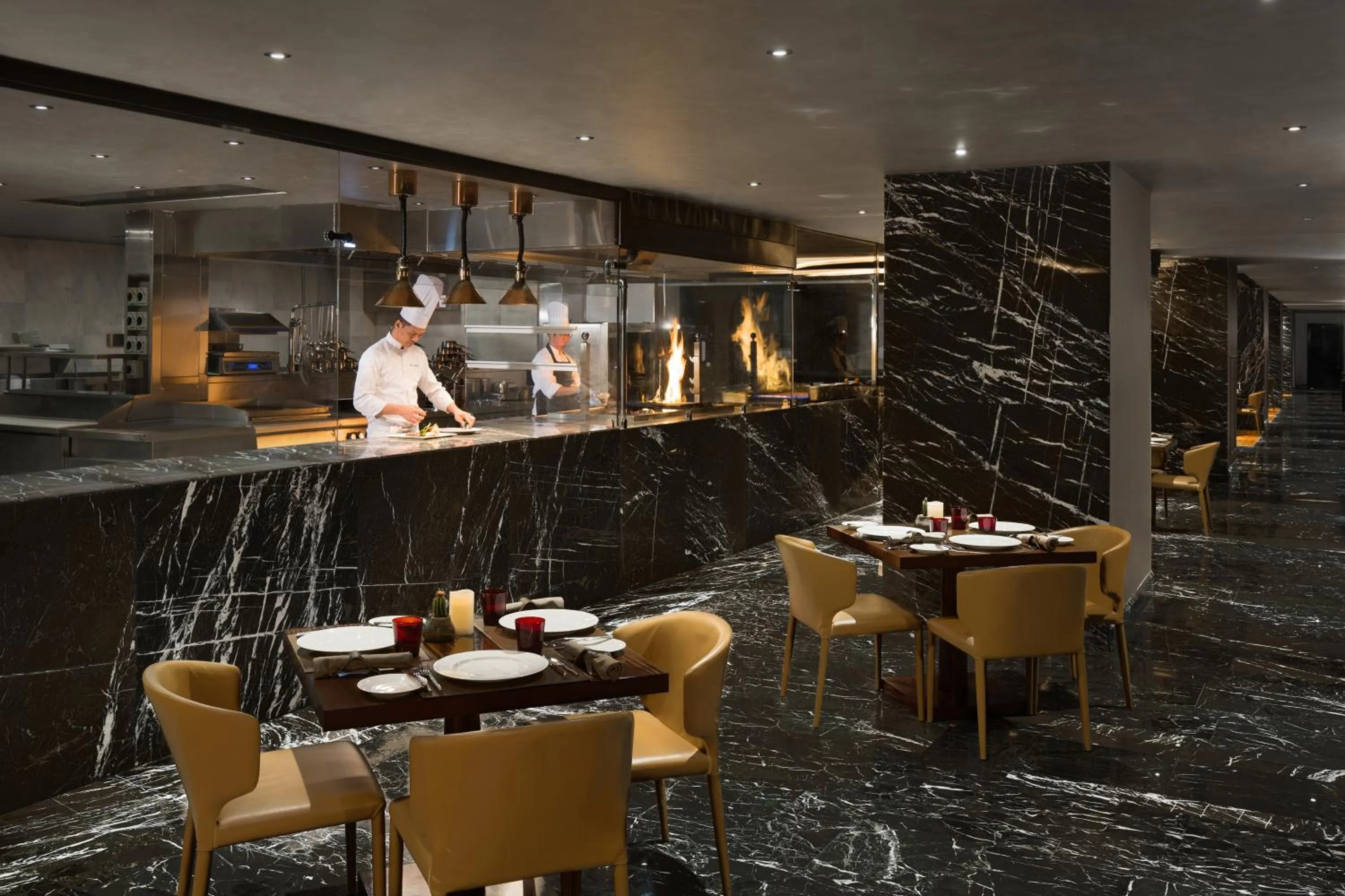 Restaurant/places to eat in The Hotel Galleria Jeddah, Curio Collection by Hilton