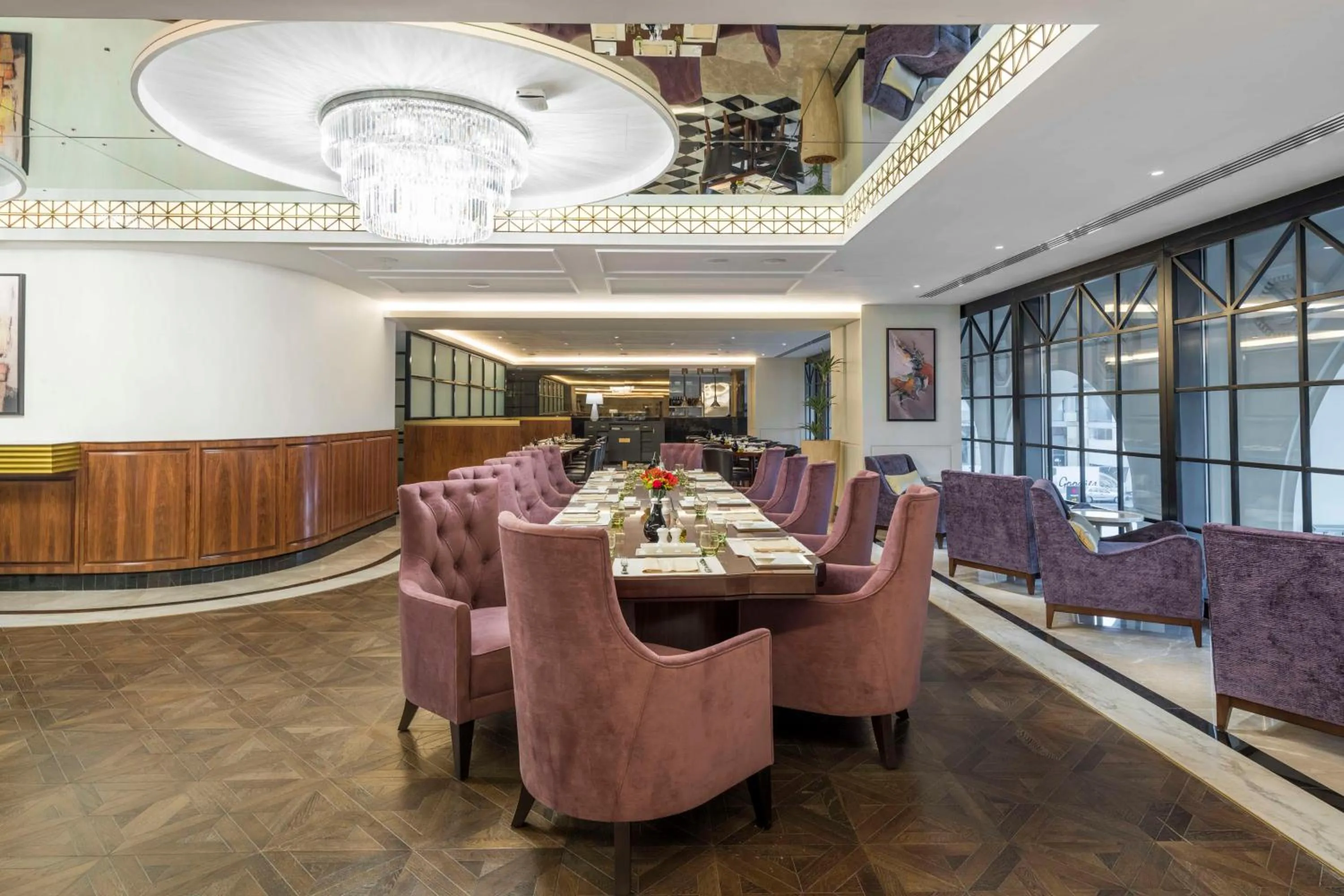 Restaurant/places to eat in The Hotel Galleria Jeddah, Curio Collection by Hilton