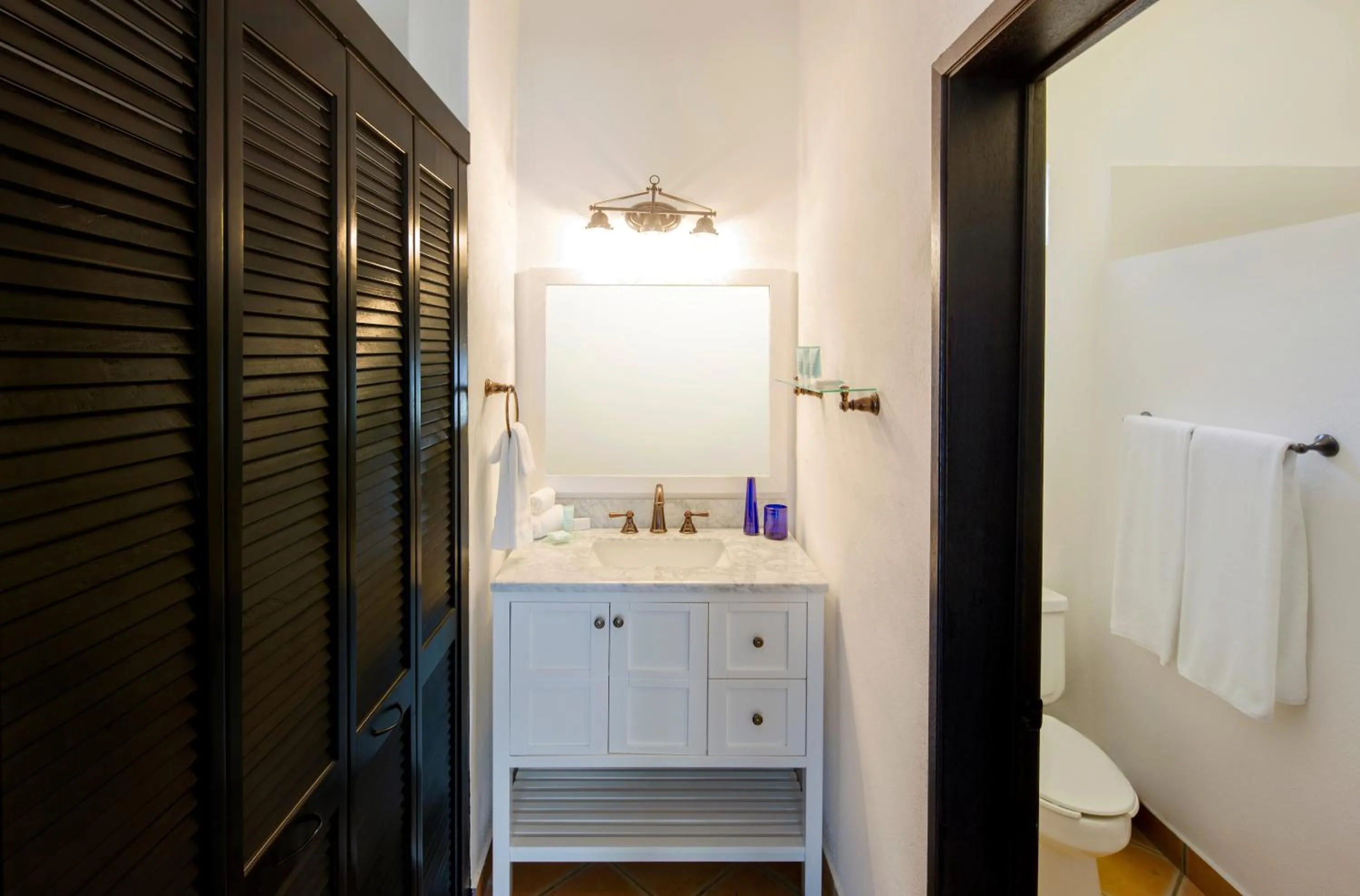 Shower in La Marina Inn