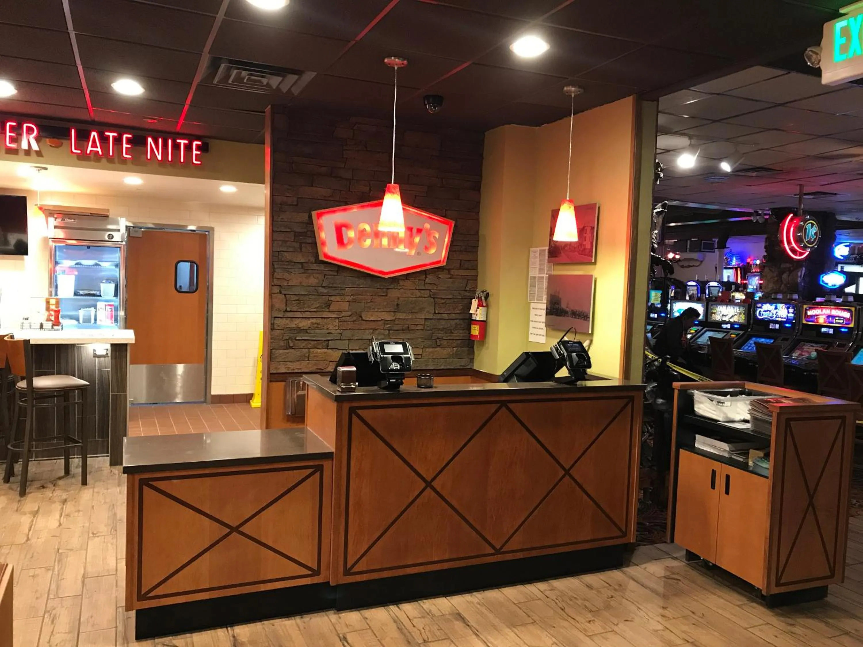 Restaurant/places to eat in Hotel Nevada & Gambling Hall