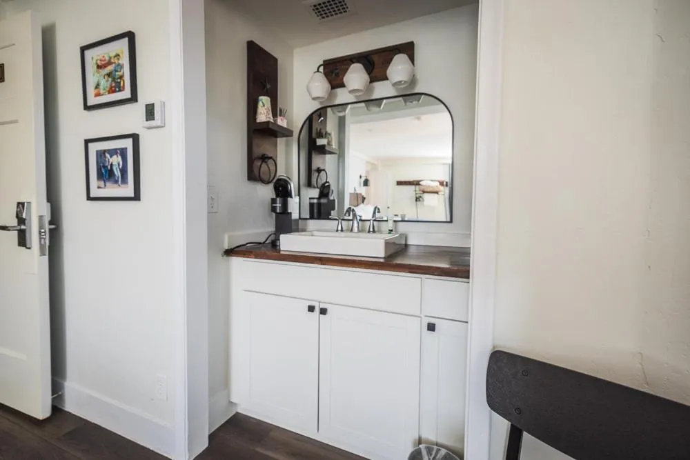 Hotel Nevada & Gambling Hall