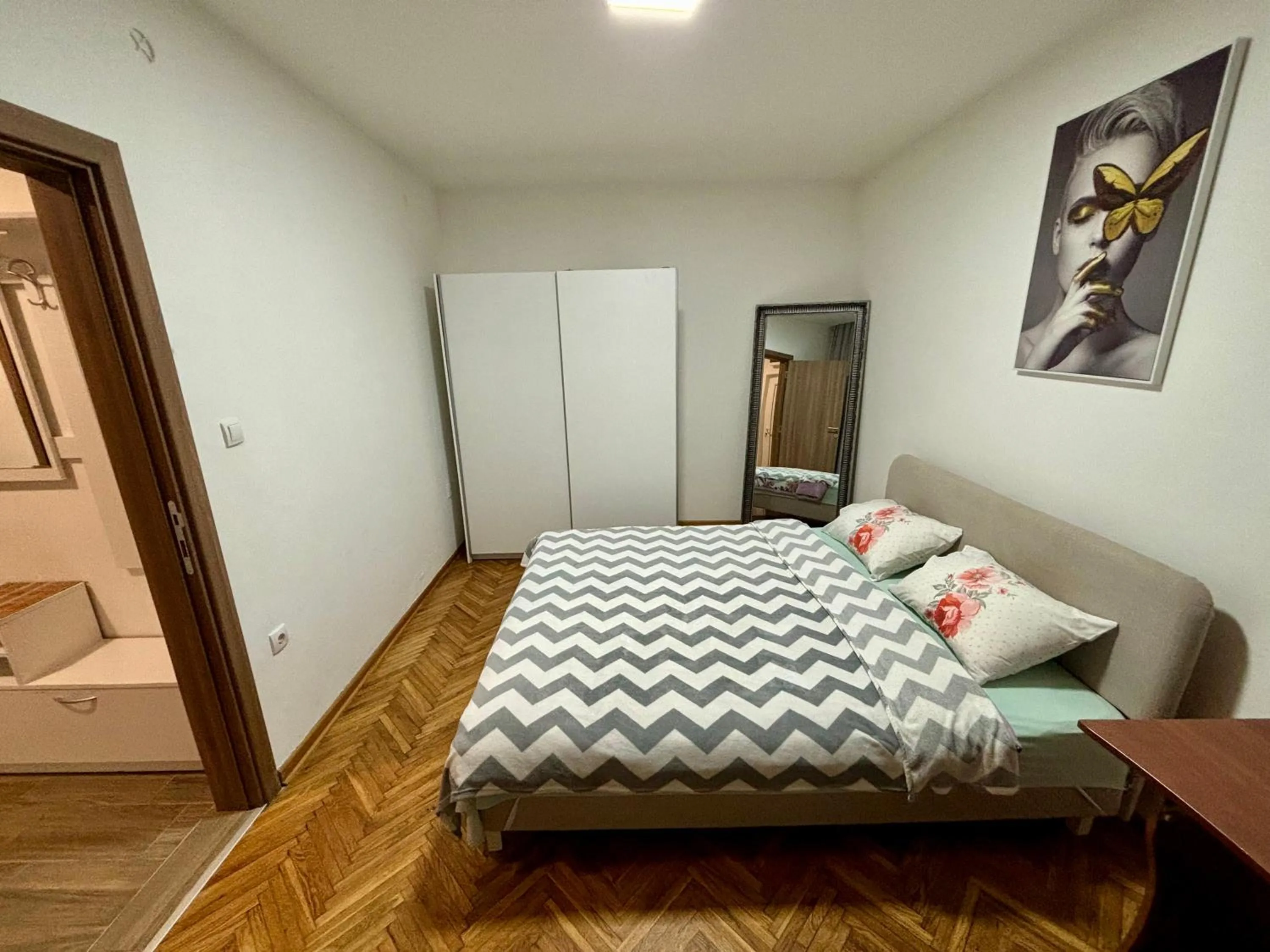 Bed in Apartment Milos