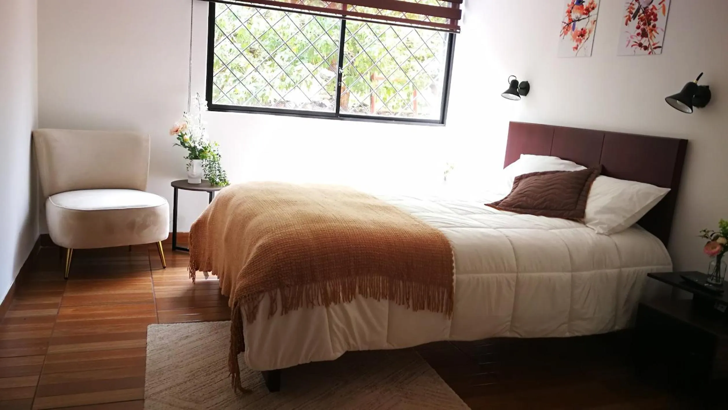 Bed in Chapelet Hostal