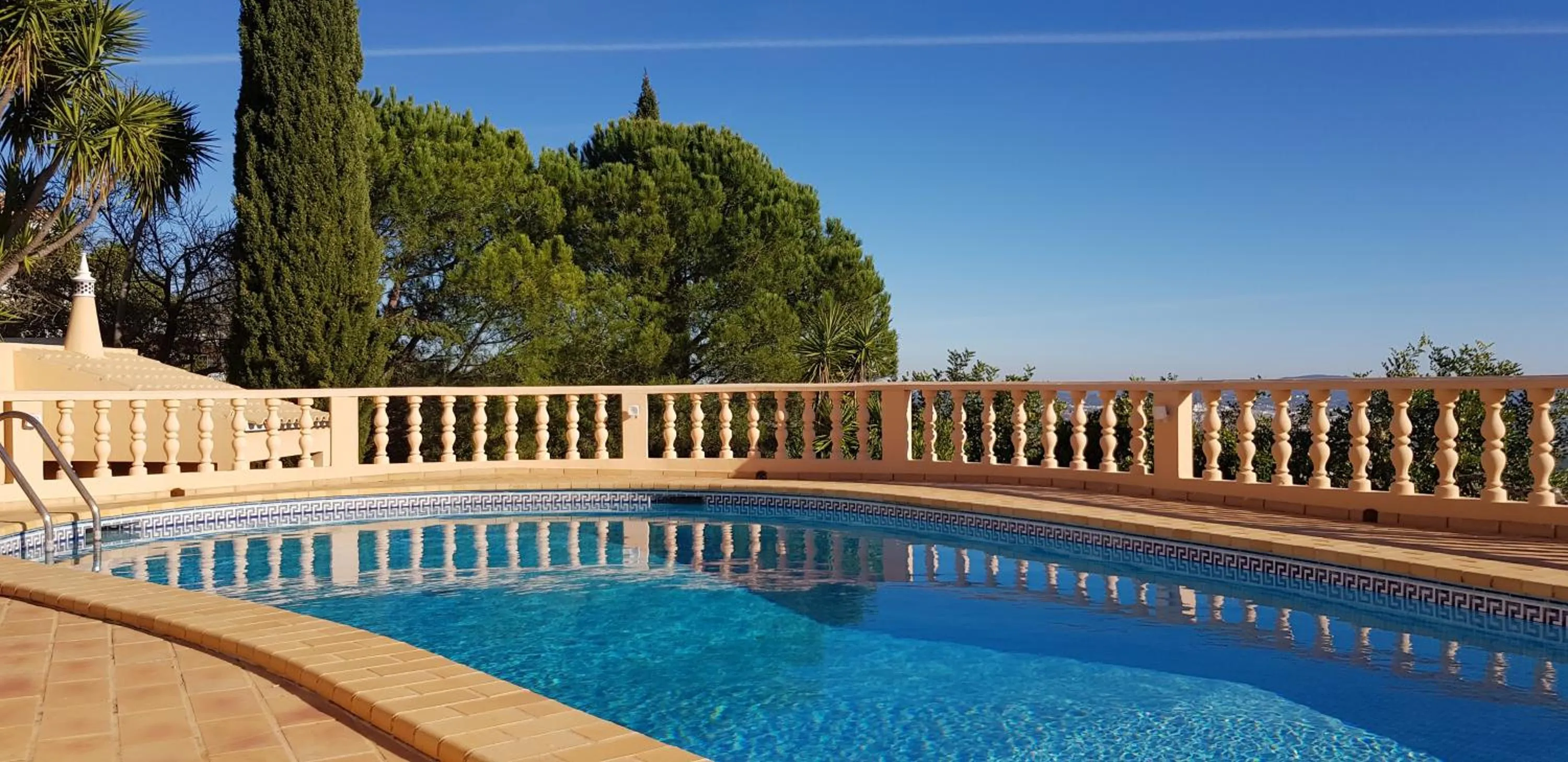 Pool view in Villa Quinta da Violeta