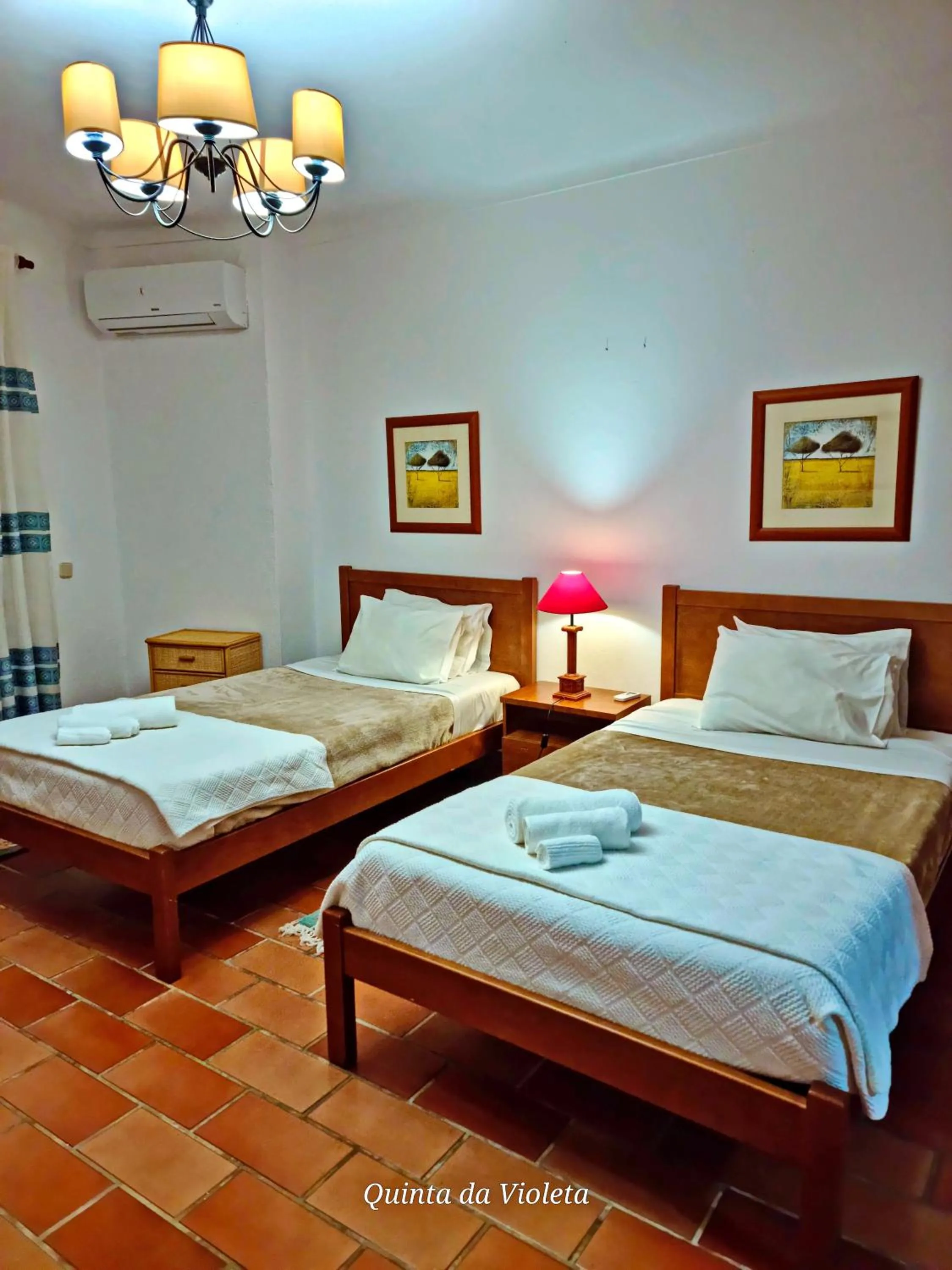 Bed in Villa Quinta da Violeta