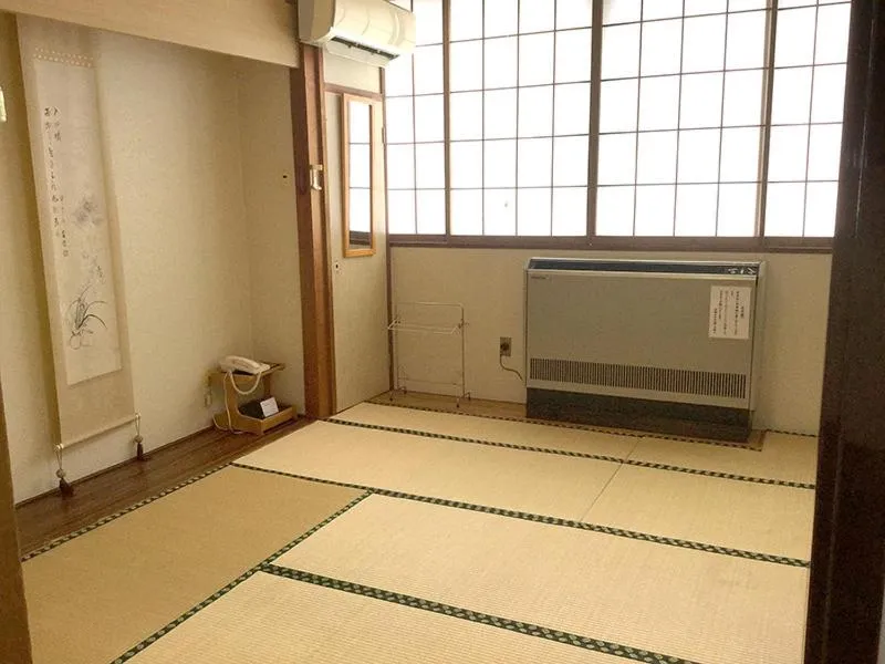 Photo of the whole room in Ohmachiso