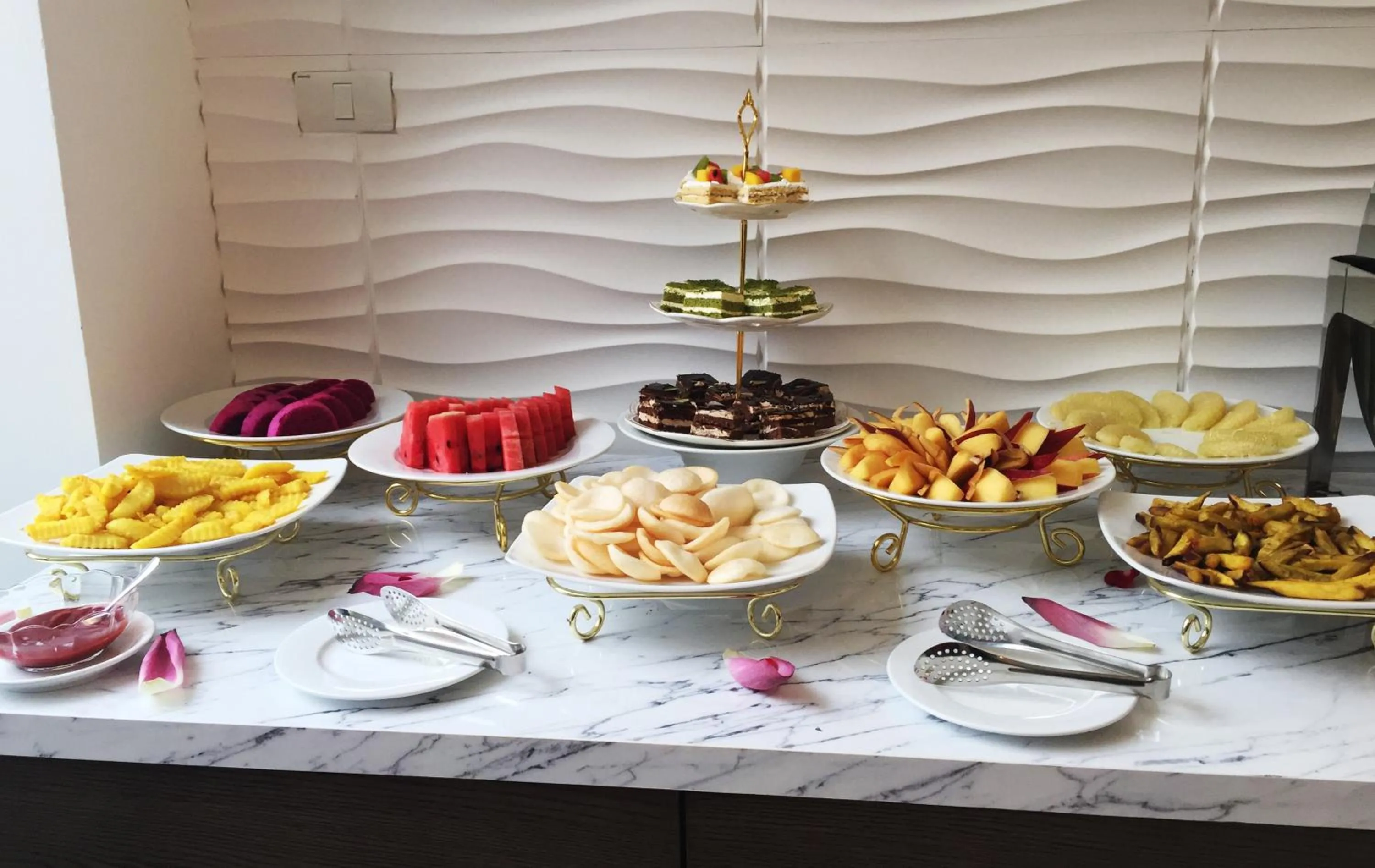 Food and drinks in Inearth Hotel - 华夏商务酒店