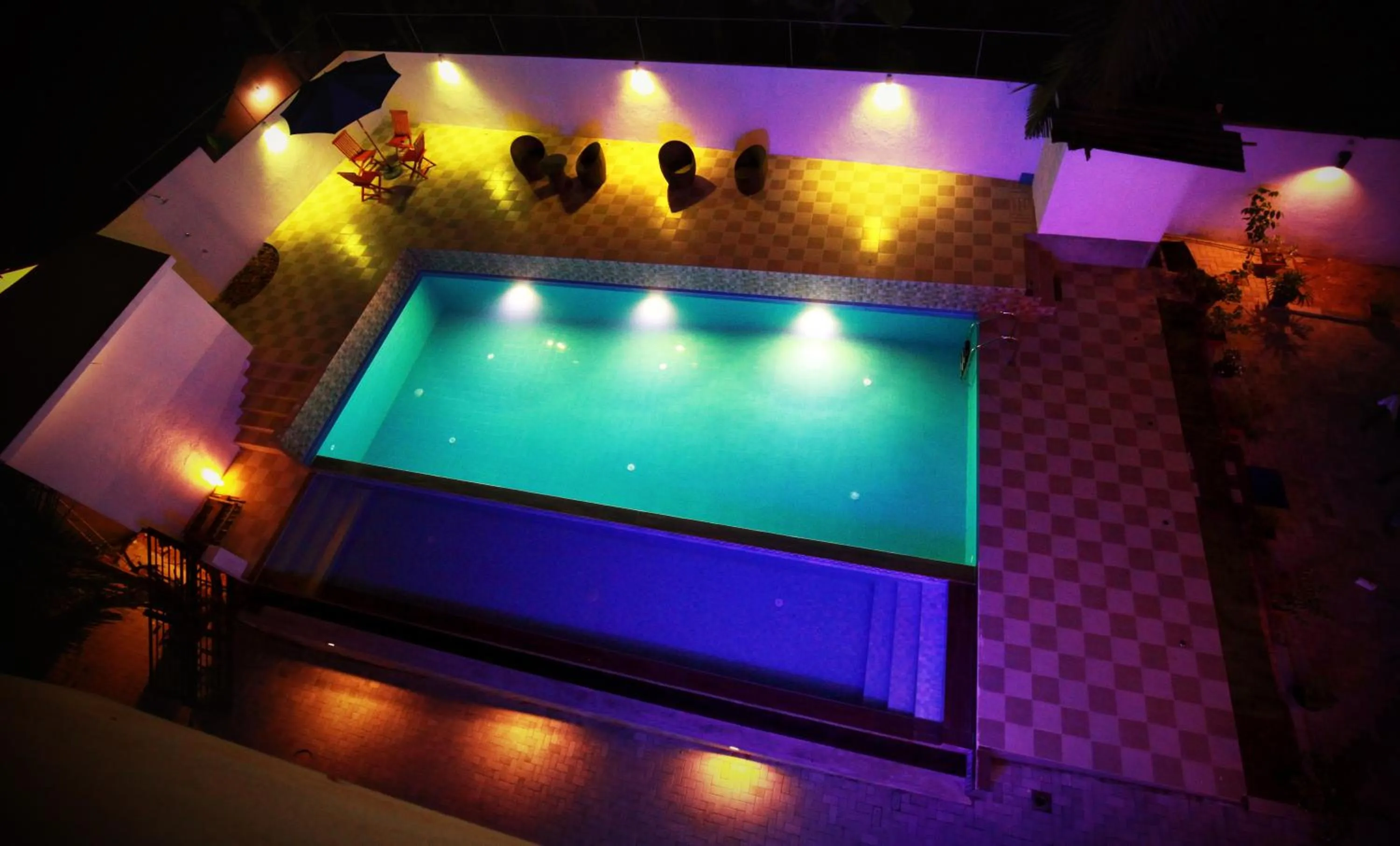 Swimming pool in Lavenro Hotel & Resort