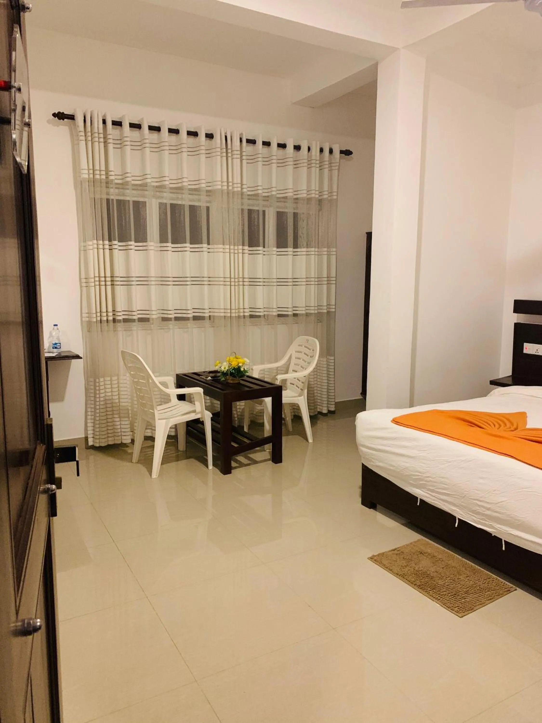 Facade/entrance, Bed in Lavenro Hotel & Resort