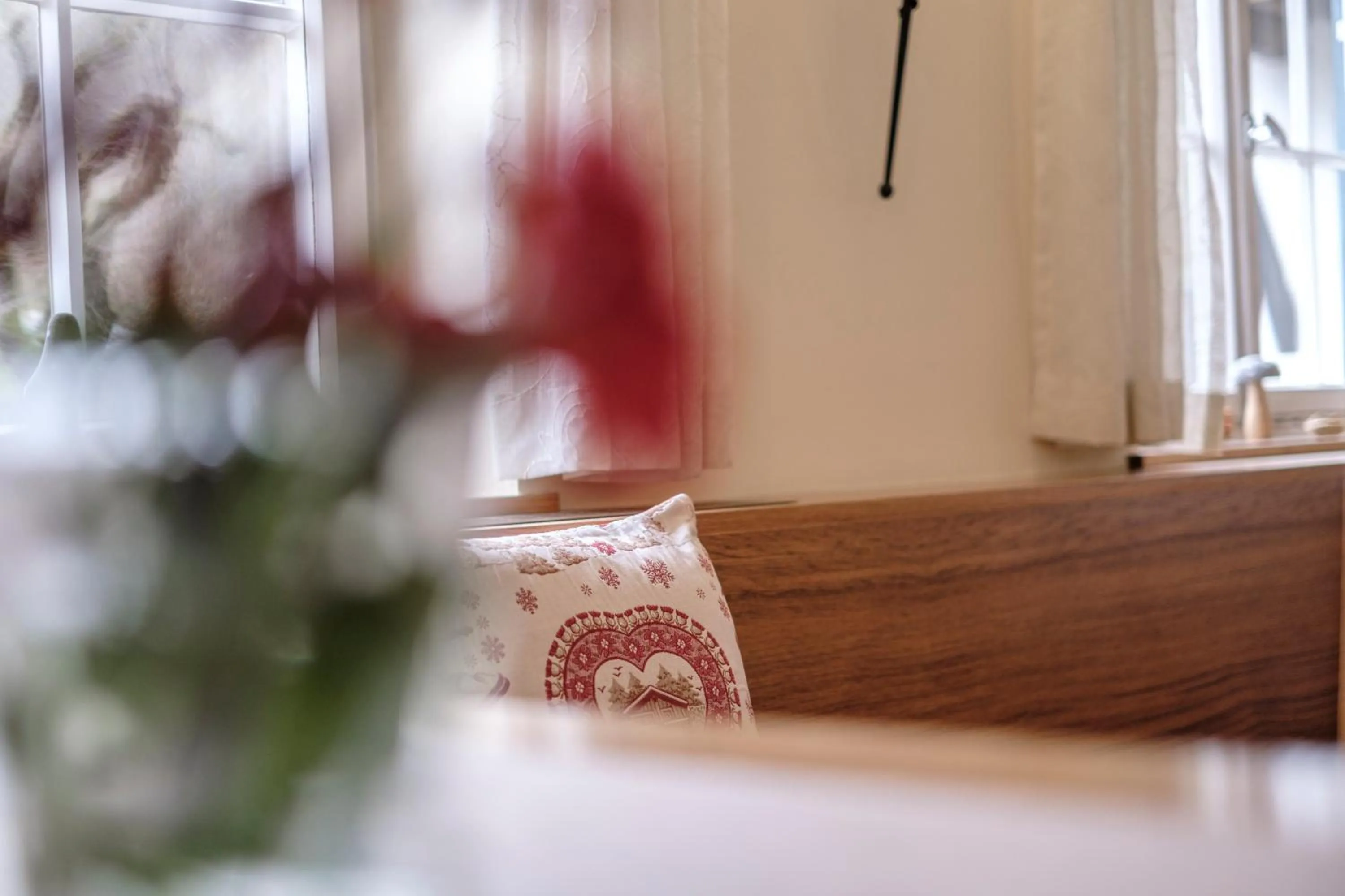 Communal lounge/ TV room, Bed in Hotel Bad Rain mit Oberstaufen PlusGolf