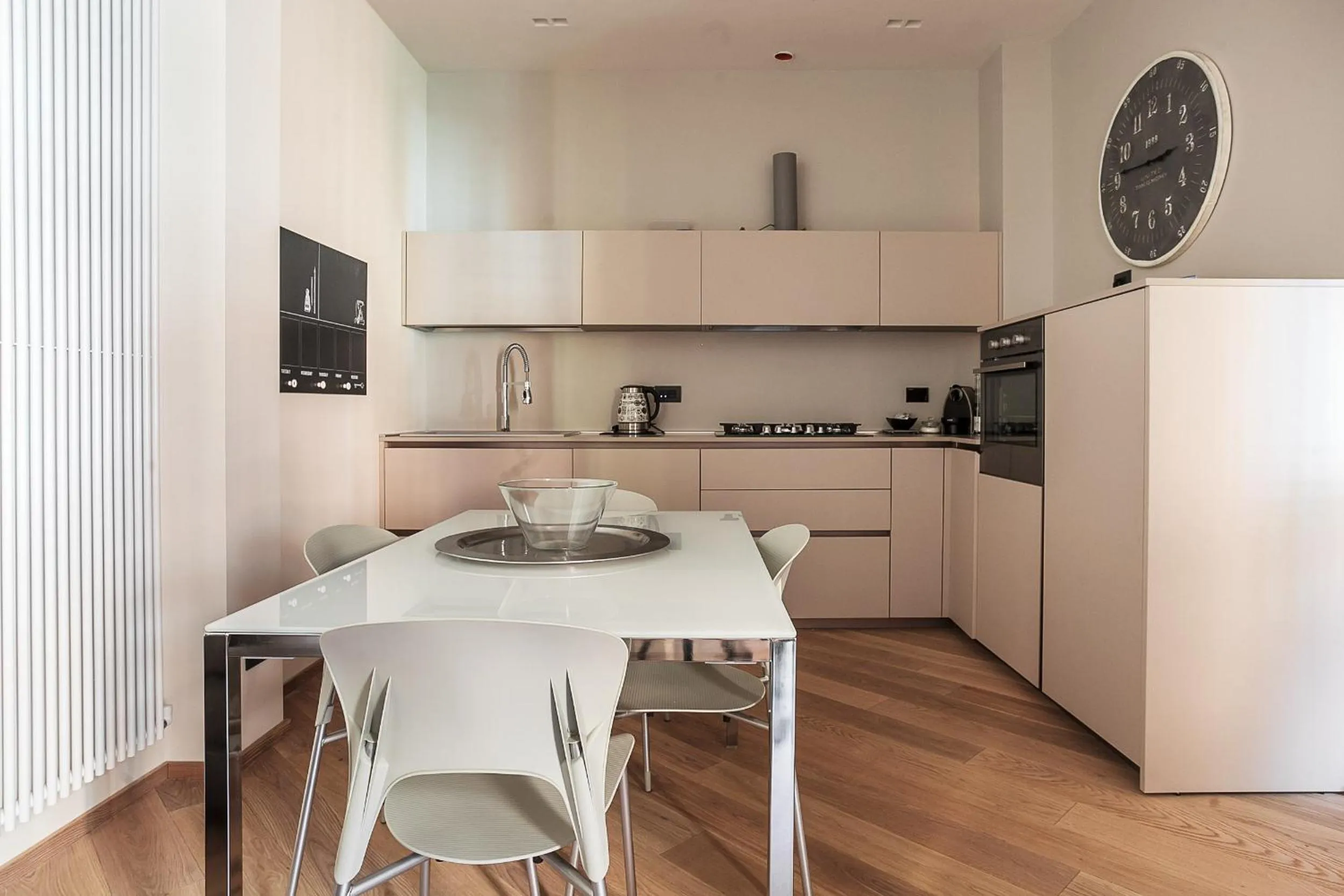 Kitchen or kitchenette in Residence Rizzoli-Suites Apartments