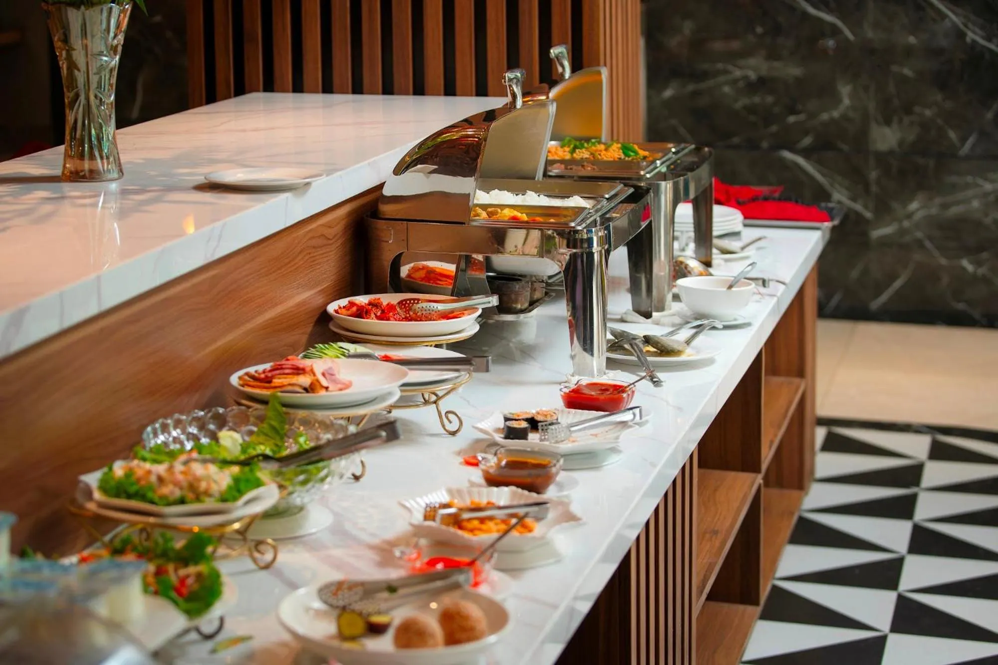 Hanoi Ping Luxury Hotel