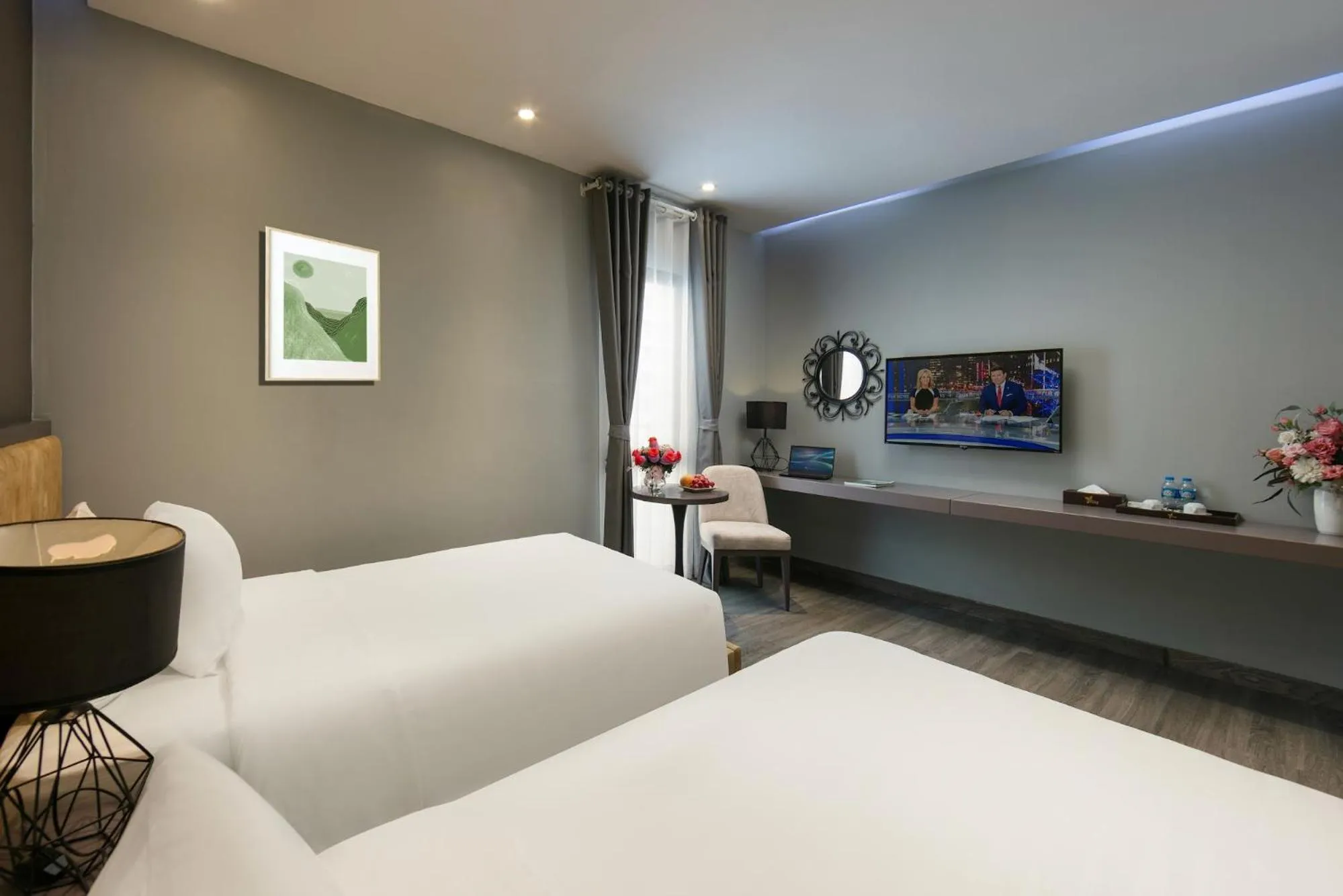 Bed in Hanoi Ping Luxury Hotel