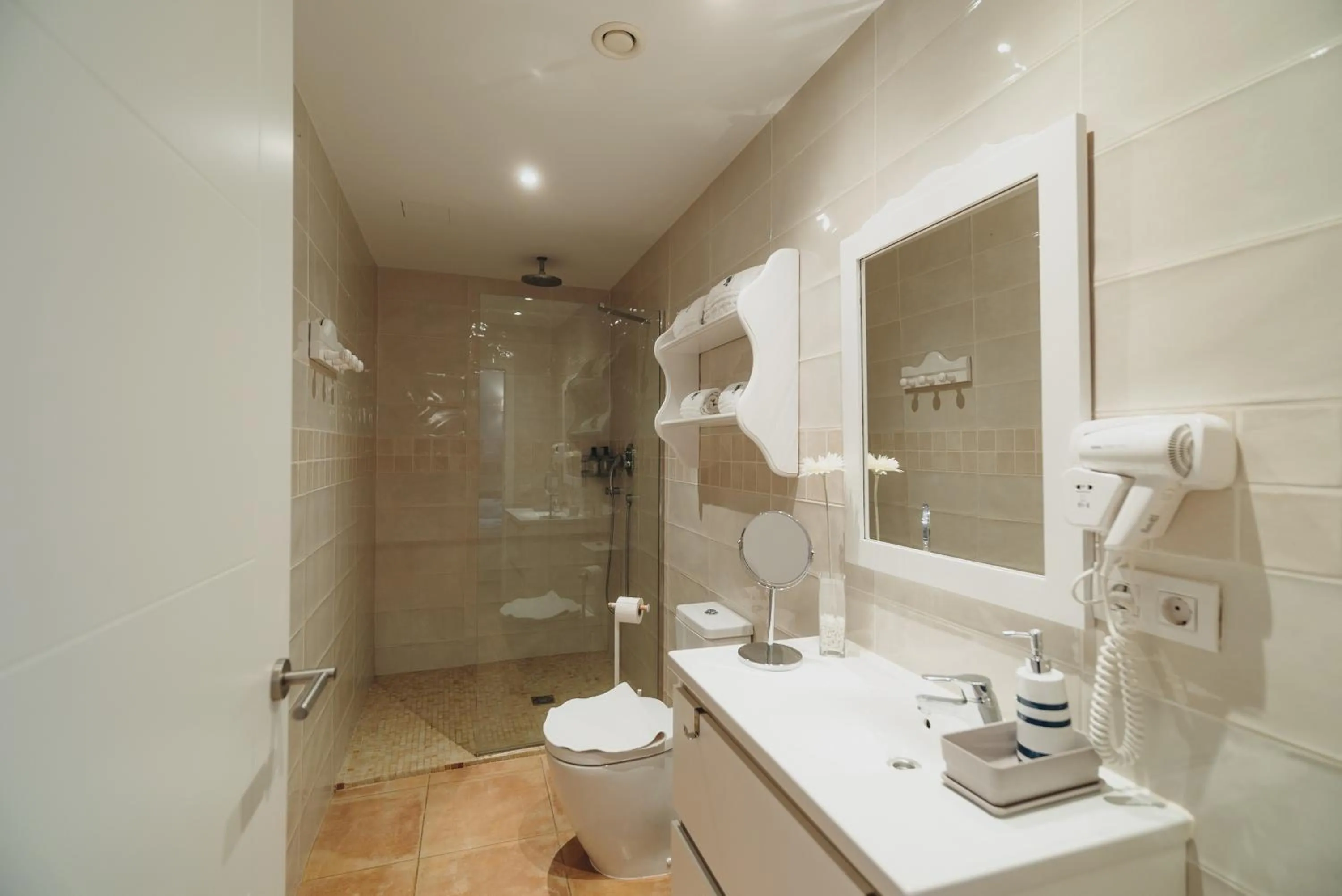 Bathroom in Can Serrete