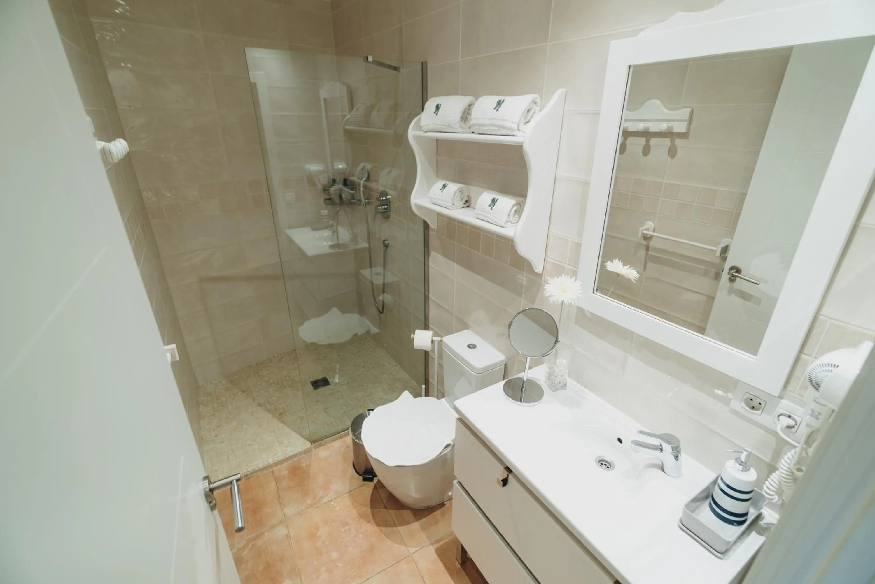 Shower in Can Serrete