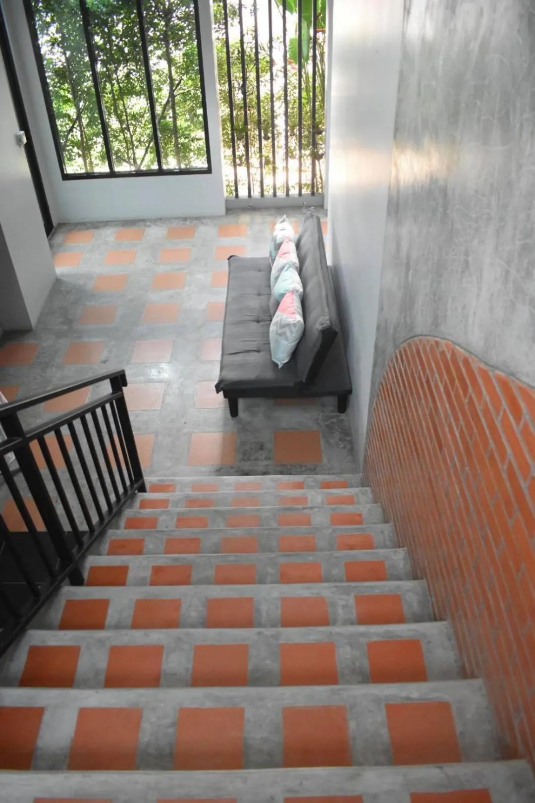 Property building, Bed in Isayarada Apartment