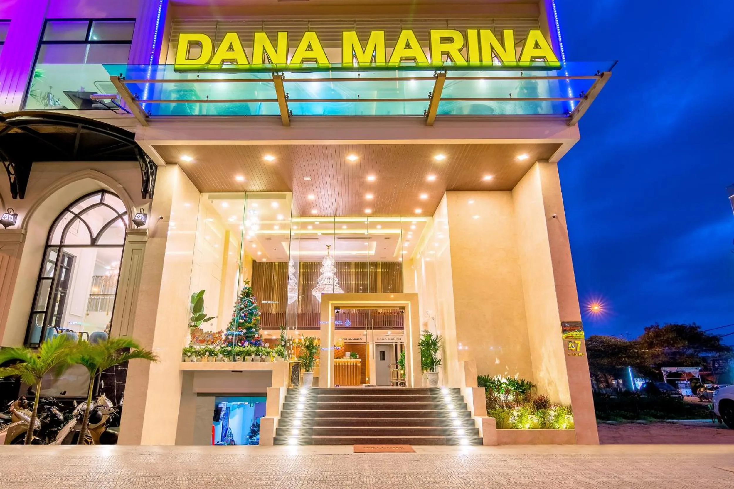 Property building in Dana Marina Boutique Hotel