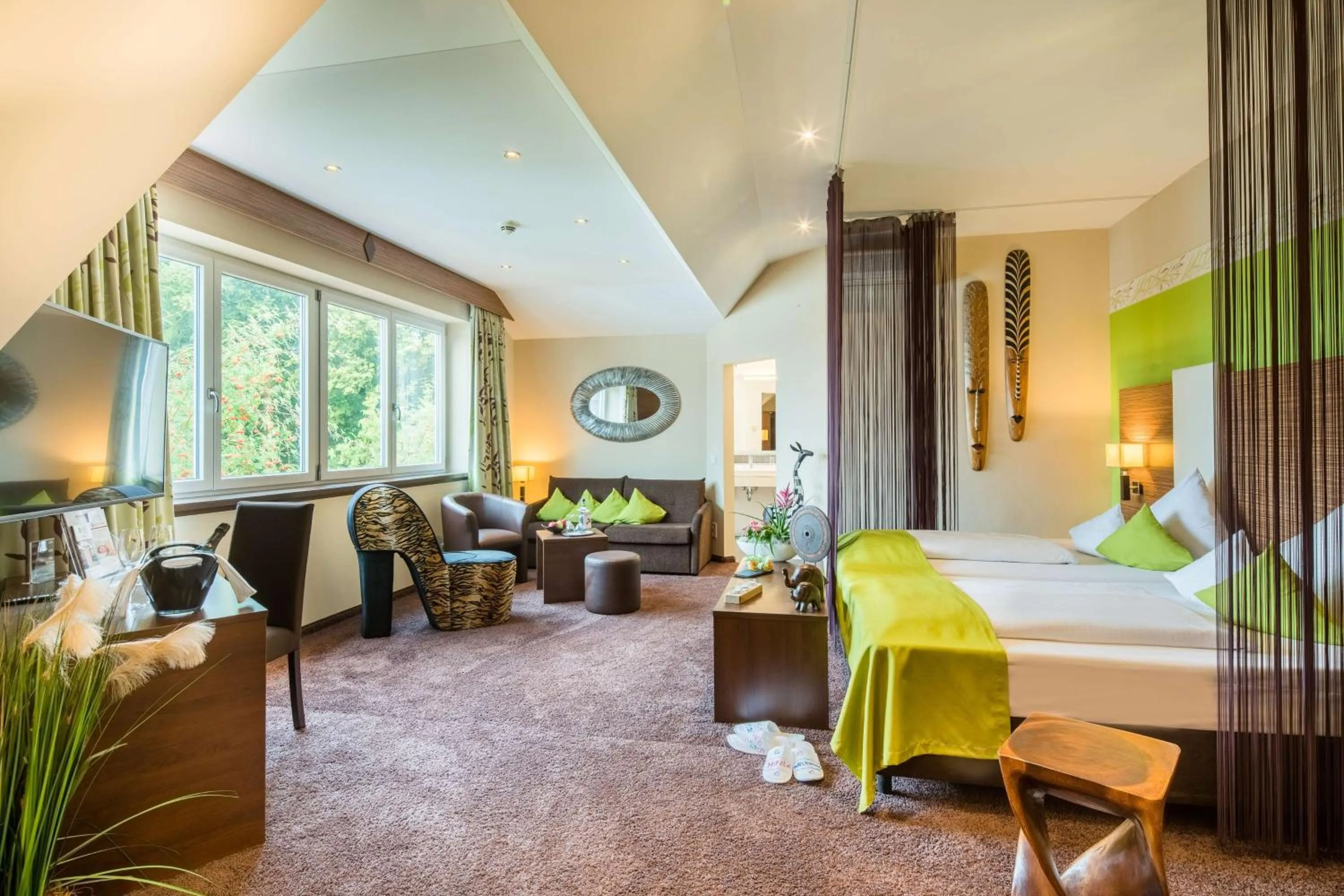 Photo of the whole room, Bed in Best Western Plus Parkhotel Erding