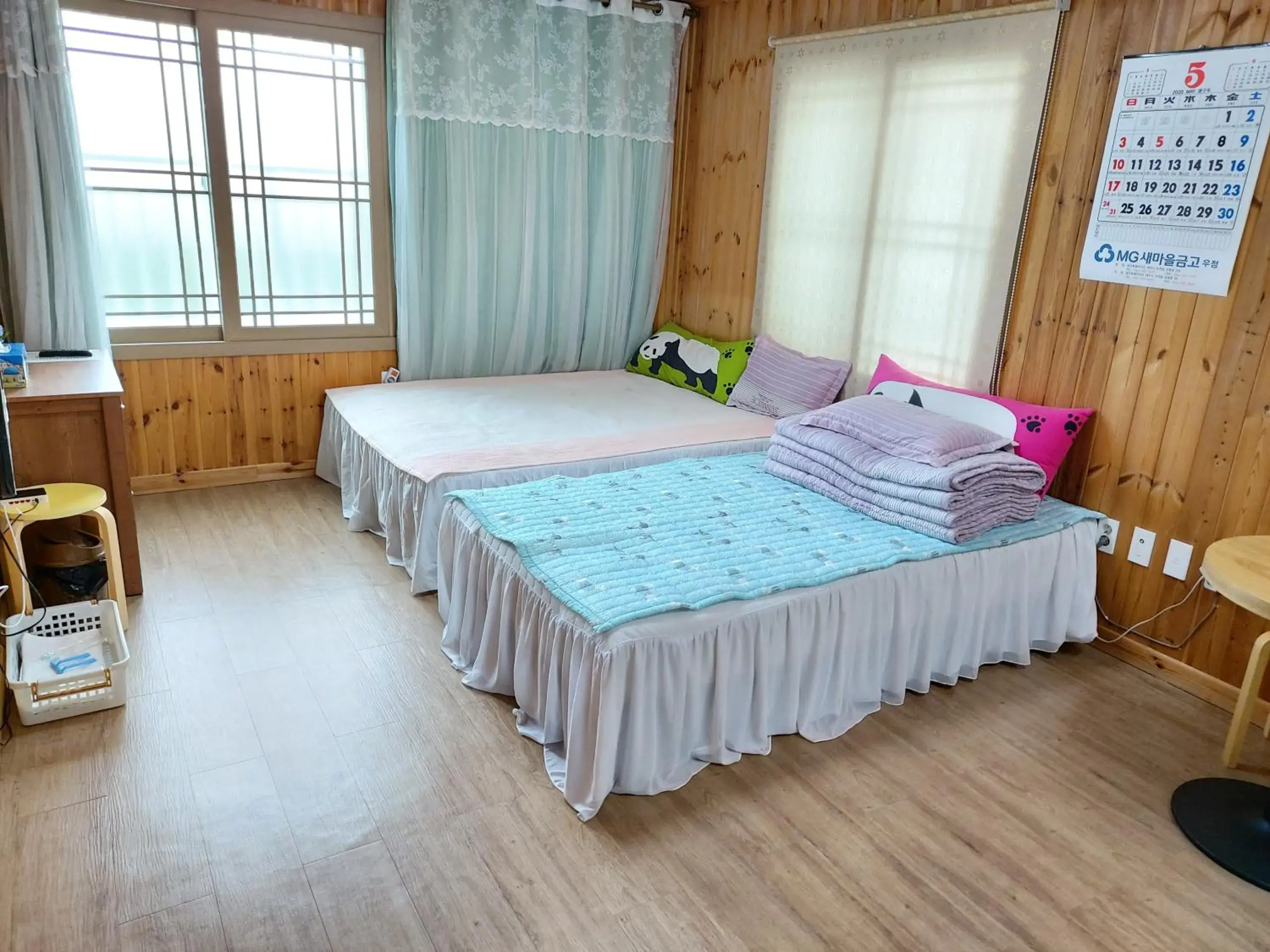 Studio in Feeling Good House Studio in Feeling Good House