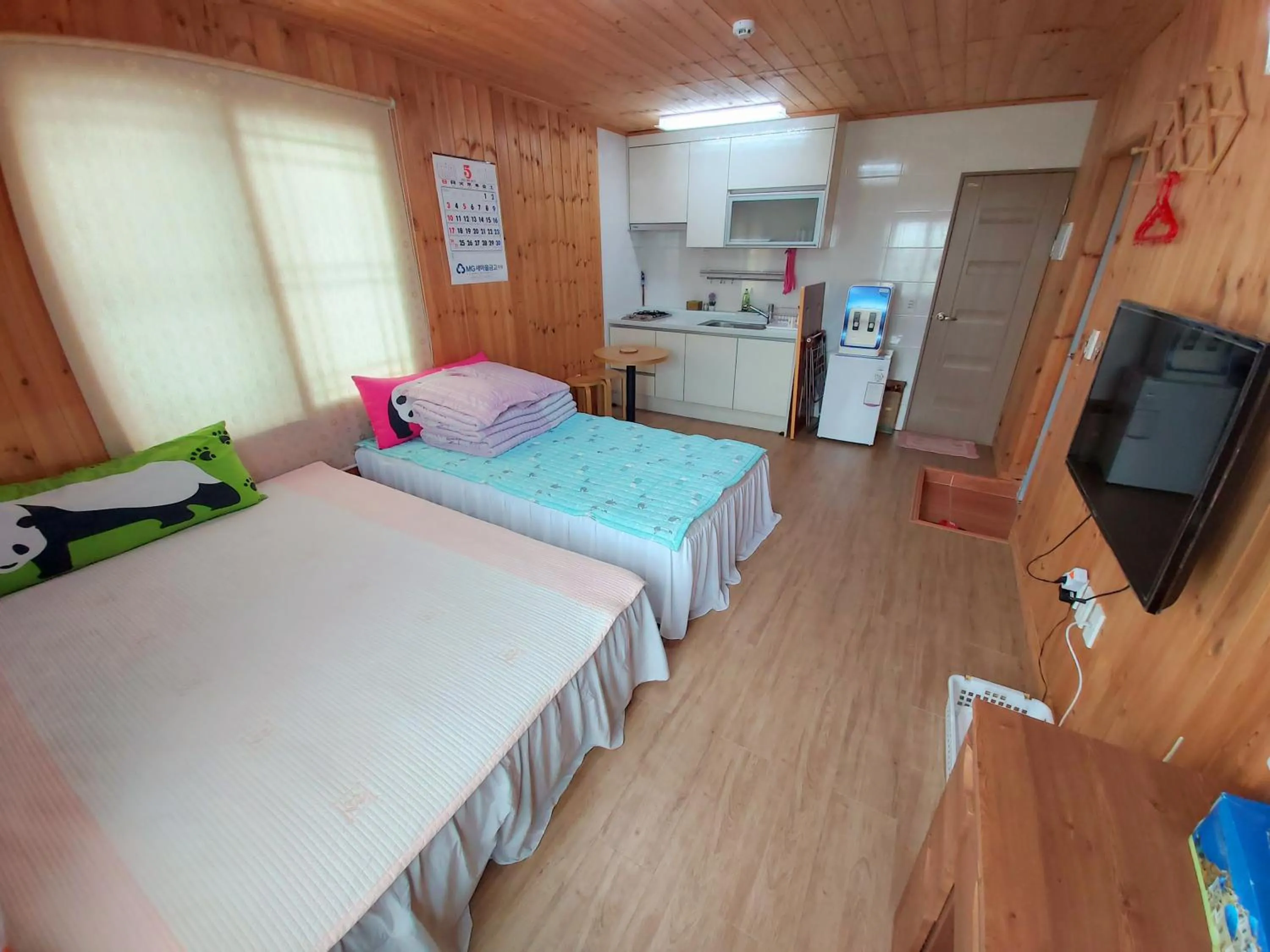 Bed in Feeling Good House